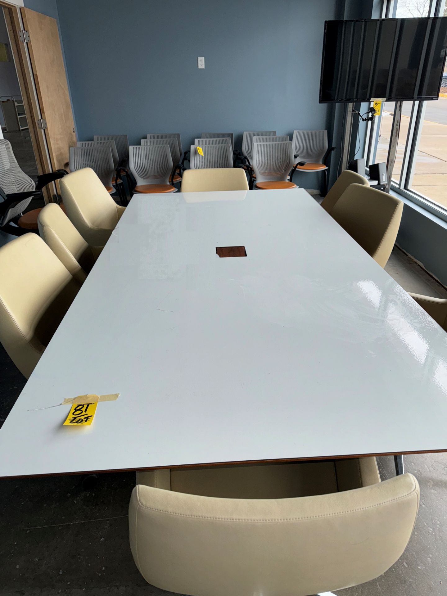 LOT Conference Table, (8) White Swivel Chairs, Vizio Monitor, Gray/Beige | Rig Fee $270 - Image 3 of 11