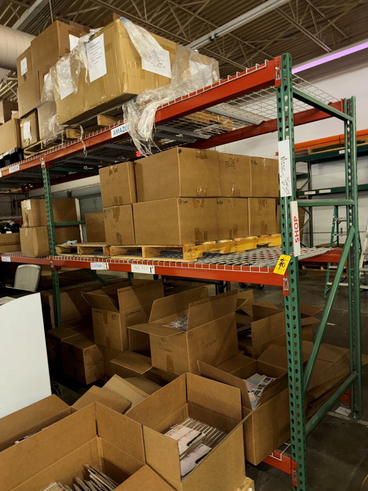 LOT (16) Sections of Asst. Orange and Green Adj. Pallet Shelving, Wire D | Rig Fee $620 - Image 2 of 5