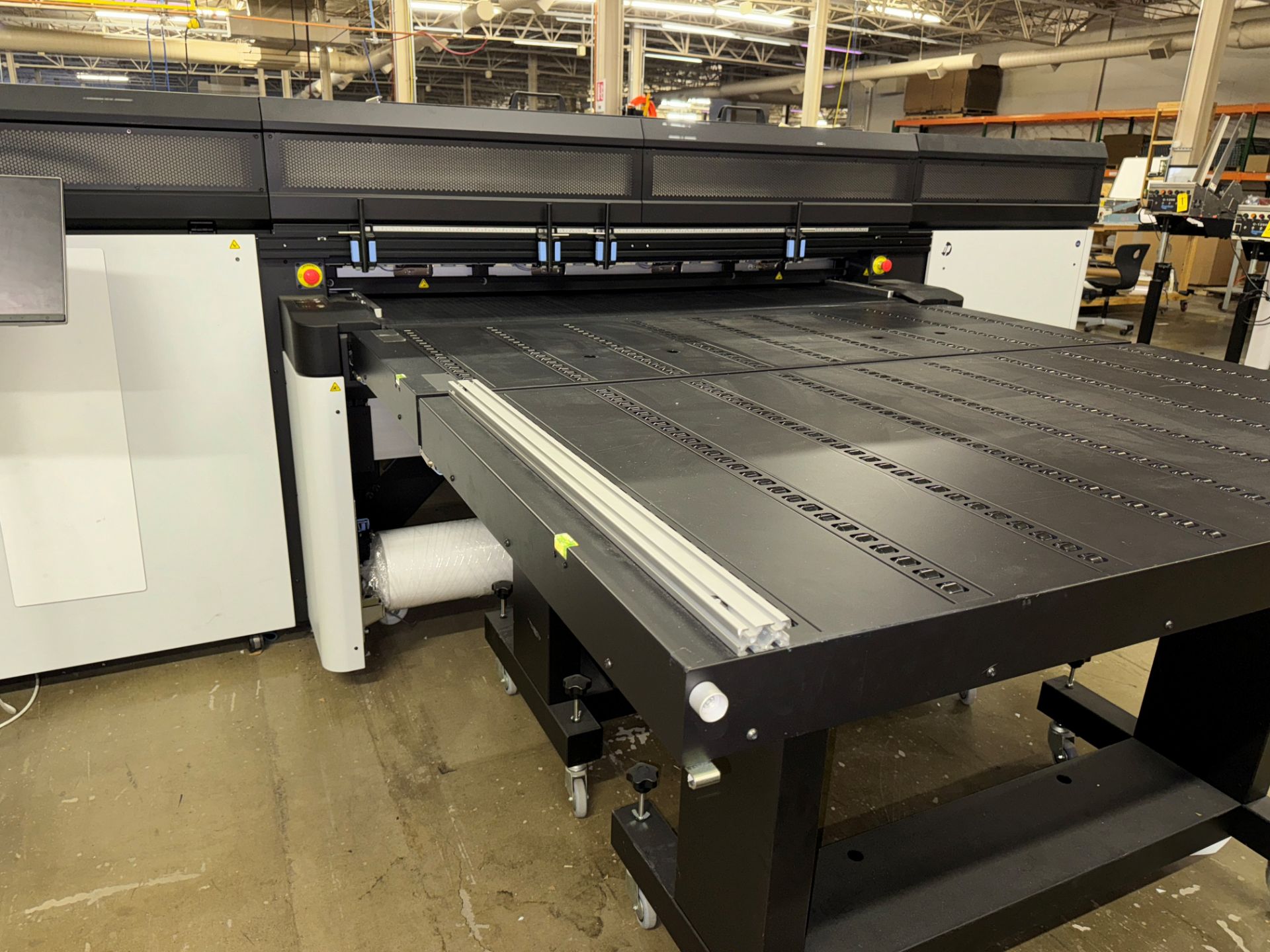 2020 Hewlett Packard Latex R1000 64" Latex Printer S/N SG02C1S003, In &a | Rig Fee $620 - Image 12 of 13