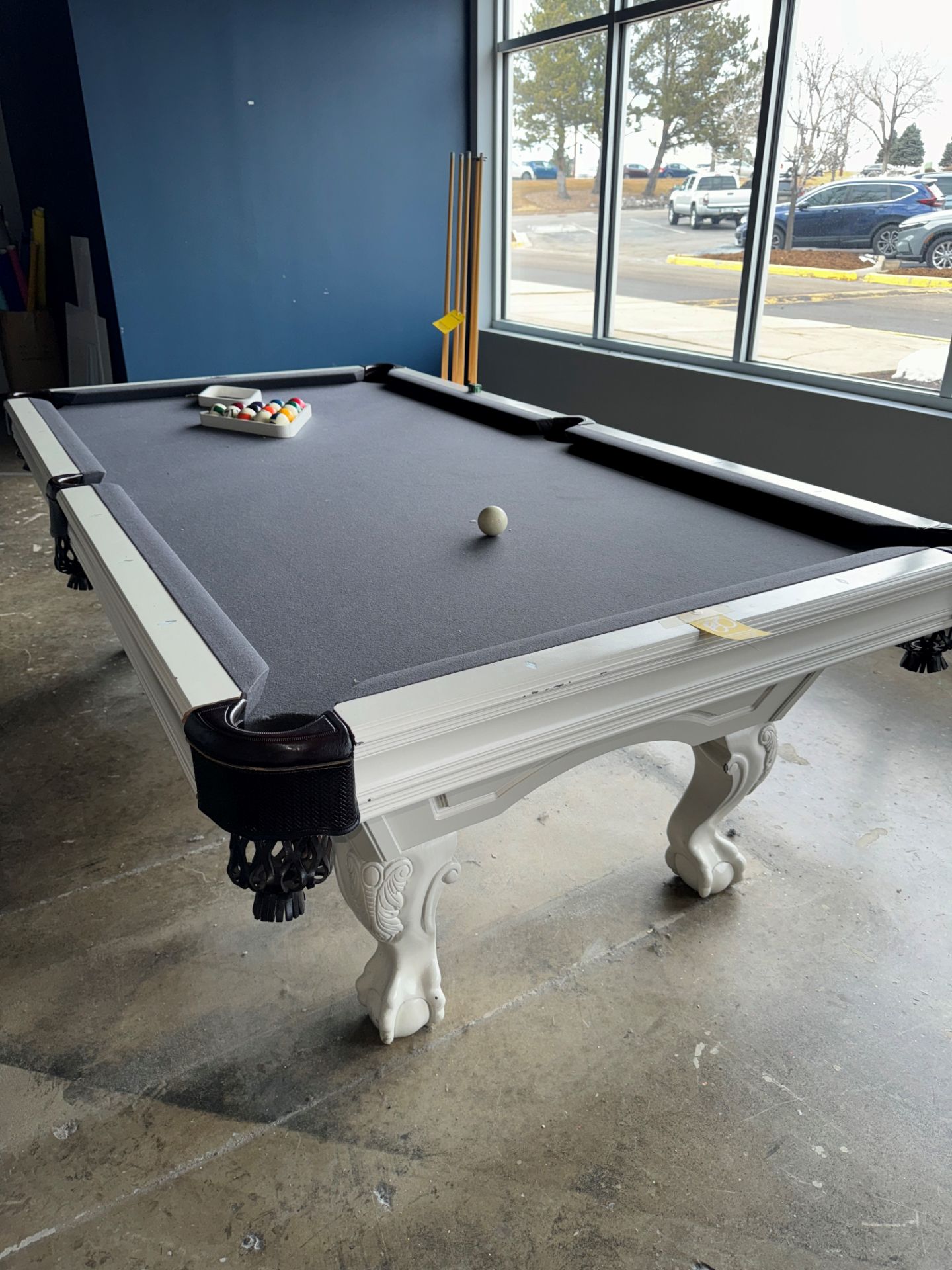 Brunswick Pool Table, White Leather Pockets, Clawed Feet, (2) Pool Racks | Rig Fee $540