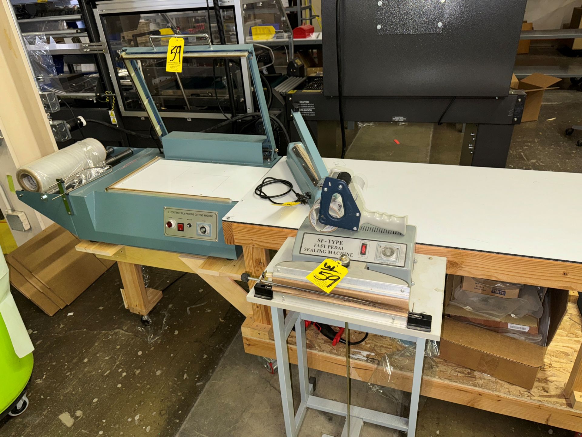 L Type Sealing and Cutting Machine, w/ 16" Heat Sealer, and SF Sealing M | Rig Fee $130 - Image 7 of 8