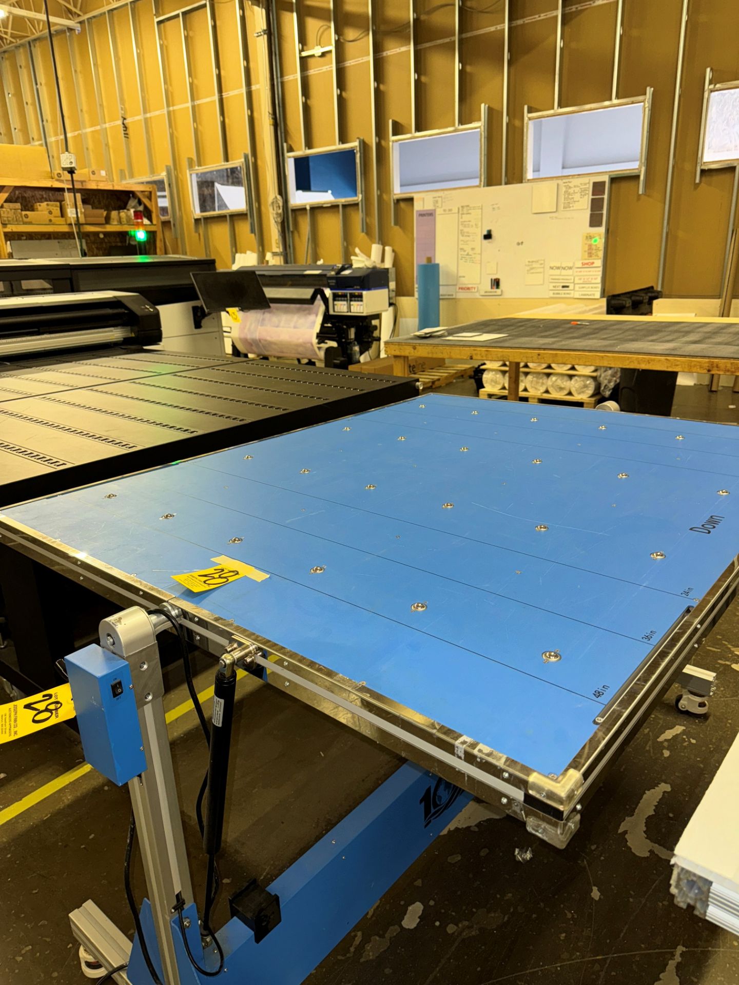 Graphics Finishing GFP FT60 Laminator Roller Table, S/N 1903FT60010, 4' | Rig Fee $120 - Image 7 of 7