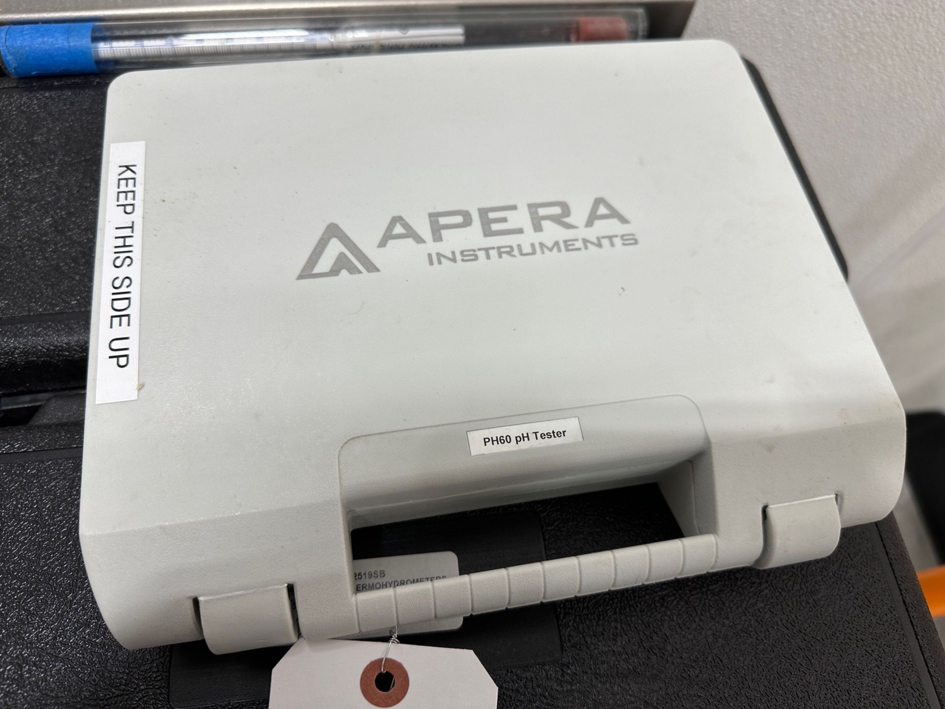 Apera PH60 pH Tester with Case
