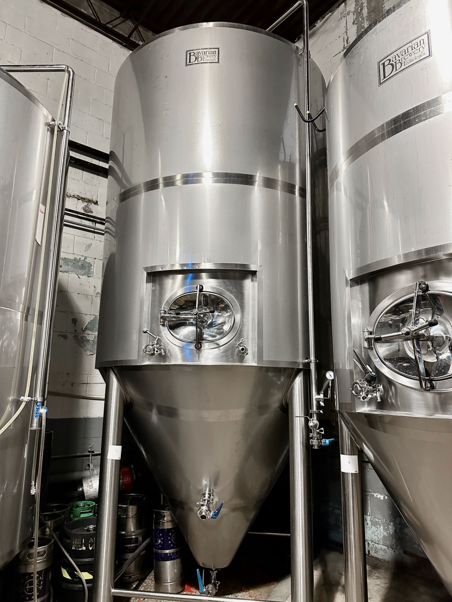 Bavarian Brew Tech 60 BBL Fermenter, Glycol Jacketed, Approx 14'-6" H x 6'-6" OD (M | Rig Fee $2250