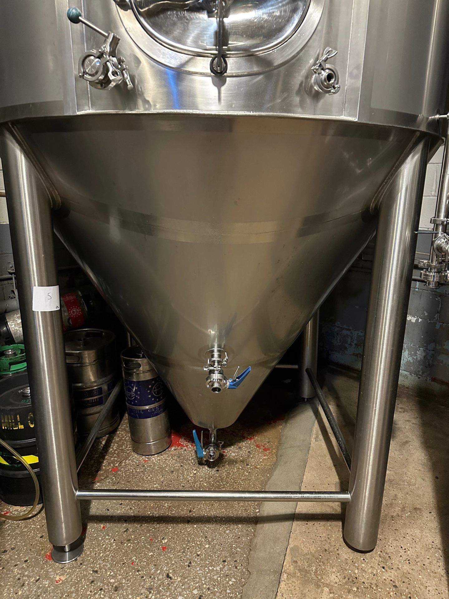 Bavarian Brew Tech 60 BBL Fermenter, Glycol Jacketed, Approx 14'-6" H x 6'-6" OD (M | Rig Fee $2250 - Image 2 of 3