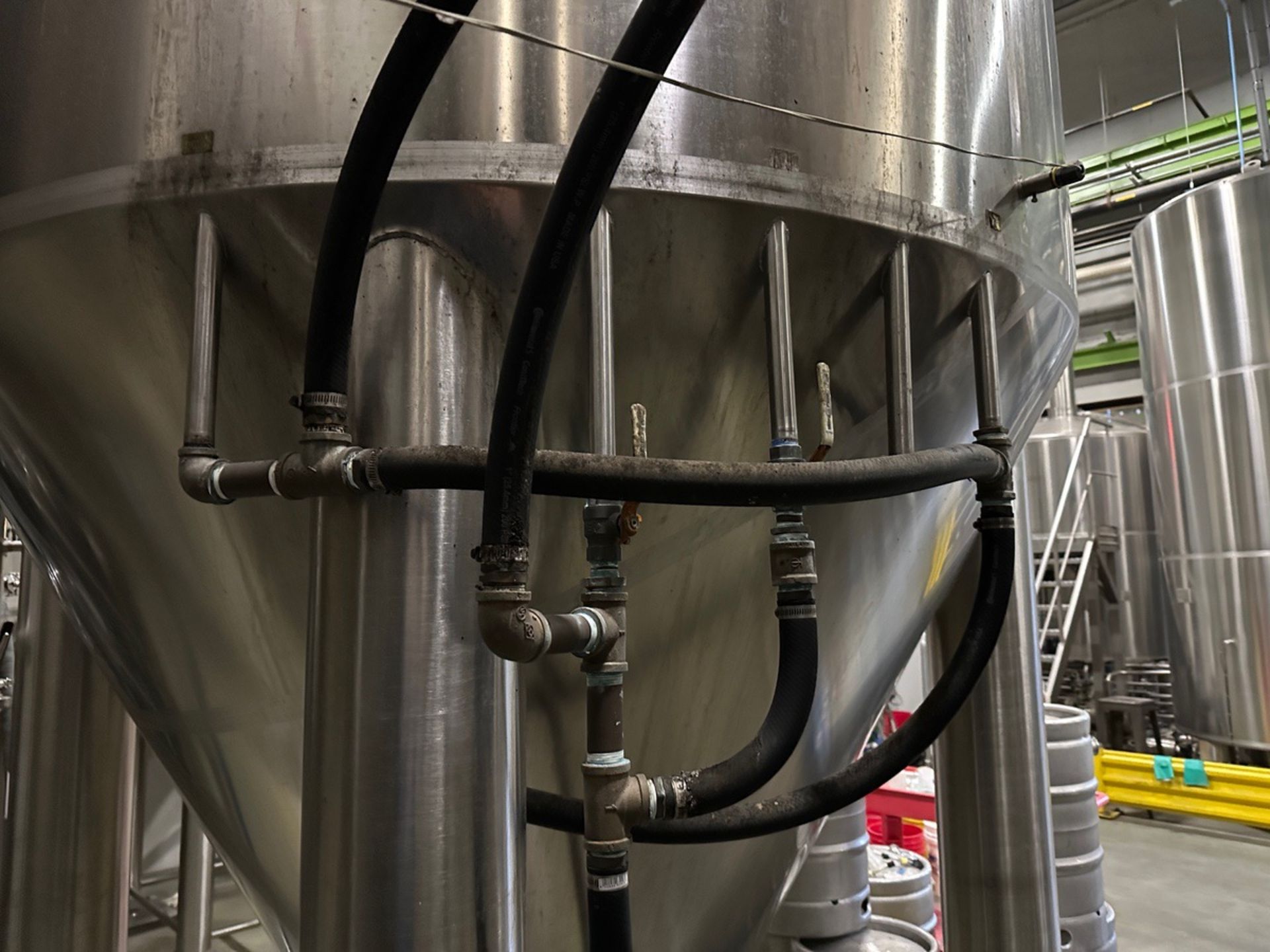 2018 Prospero SK 60 BBL Fermenter, Glycol Jacketed, Approx 7ft ID x 16ft OAH, S/N: 18100642 - Image 4 of 5