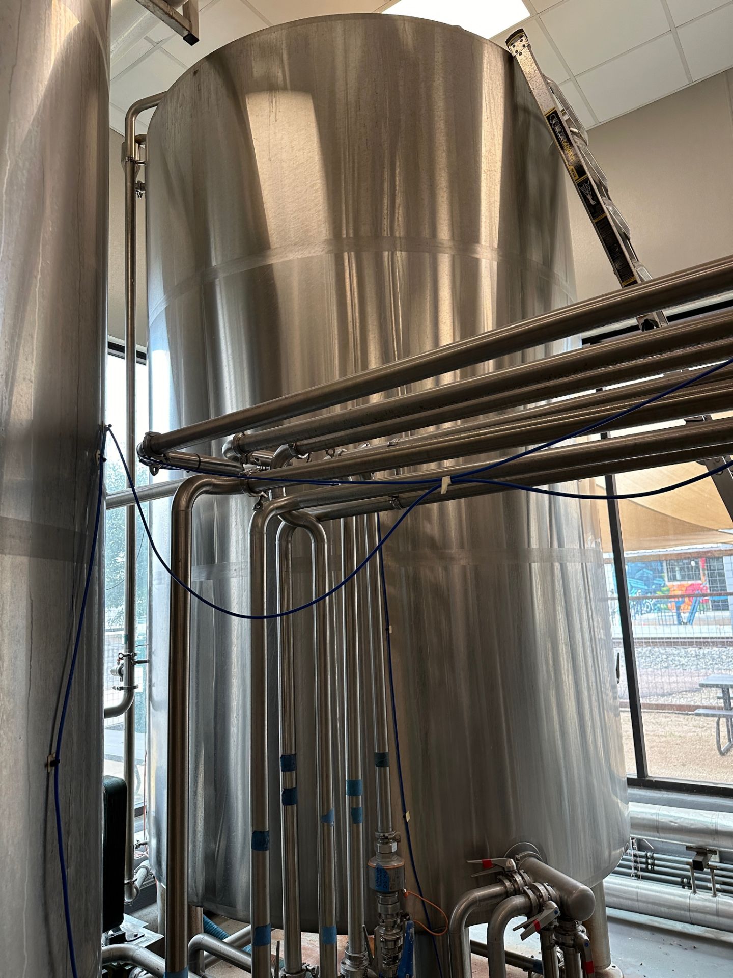 Complete 40 BBL Microbrewery - 40 BBL Deutsche 4-Vessel Brewhouse, Tanks, Can Line - See Description - Image 25 of 335
