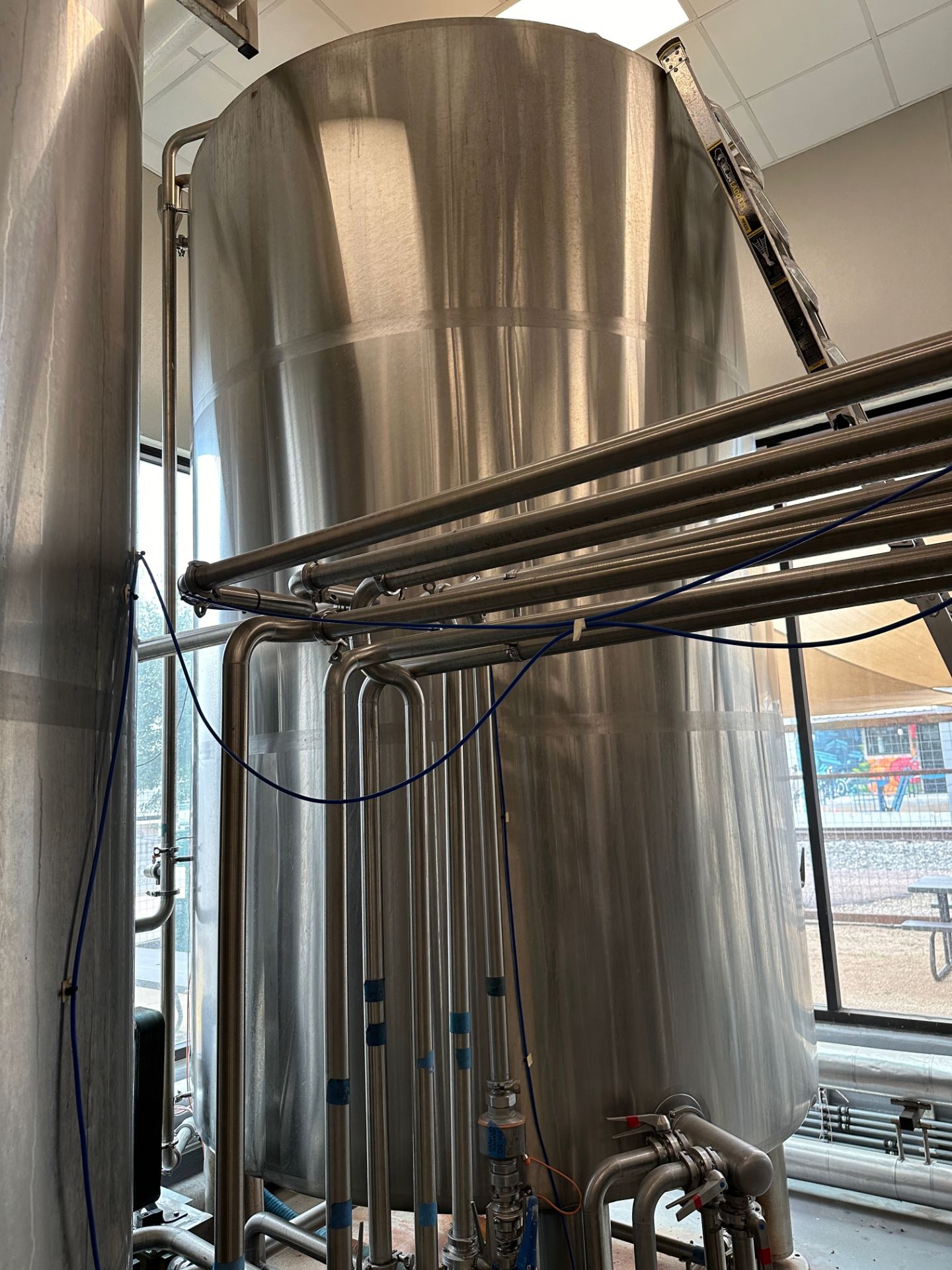 Complete 40 BBL Microbrewery - 40 BBL Deutsche 4-Vessel Brewhouse, Tanks, Can Line - See Description - Bild 25 aus 335