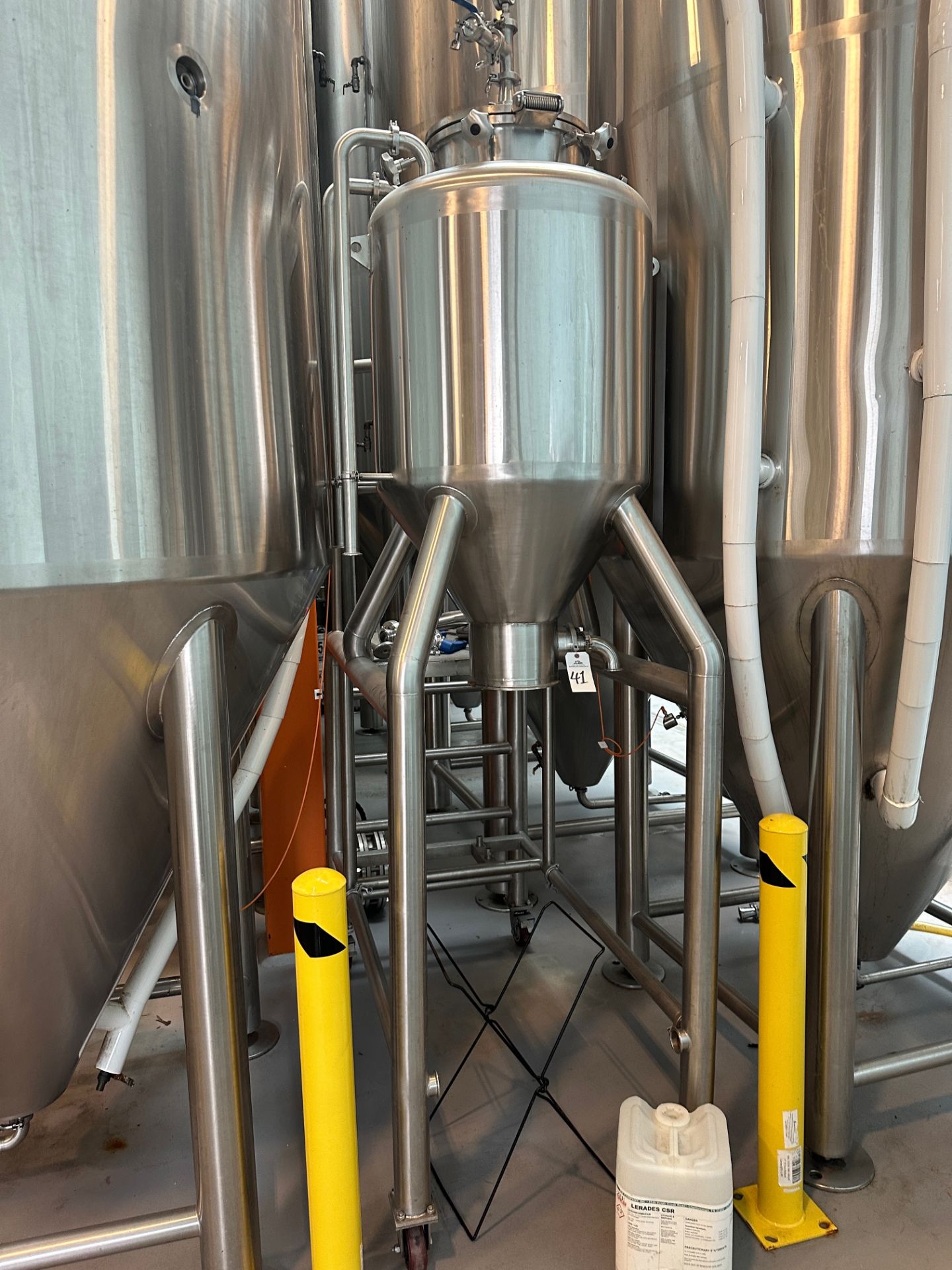 Complete 40 BBL Microbrewery - 40 BBL Deutsche 4-Vessel Brewhouse, Tanks, Can Line - See Description - Image 92 of 335
