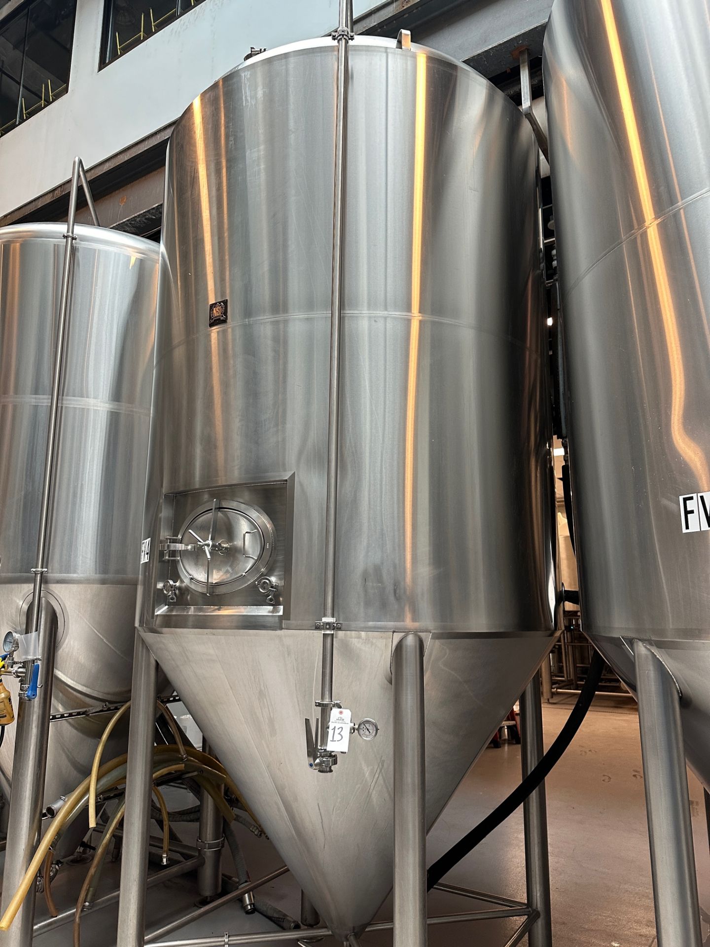 Complete 40 BBL Microbrewery - 40 BBL Deutsche 4-Vessel Brewhouse, Tanks, Can Line - See Description - Bild 37 aus 335