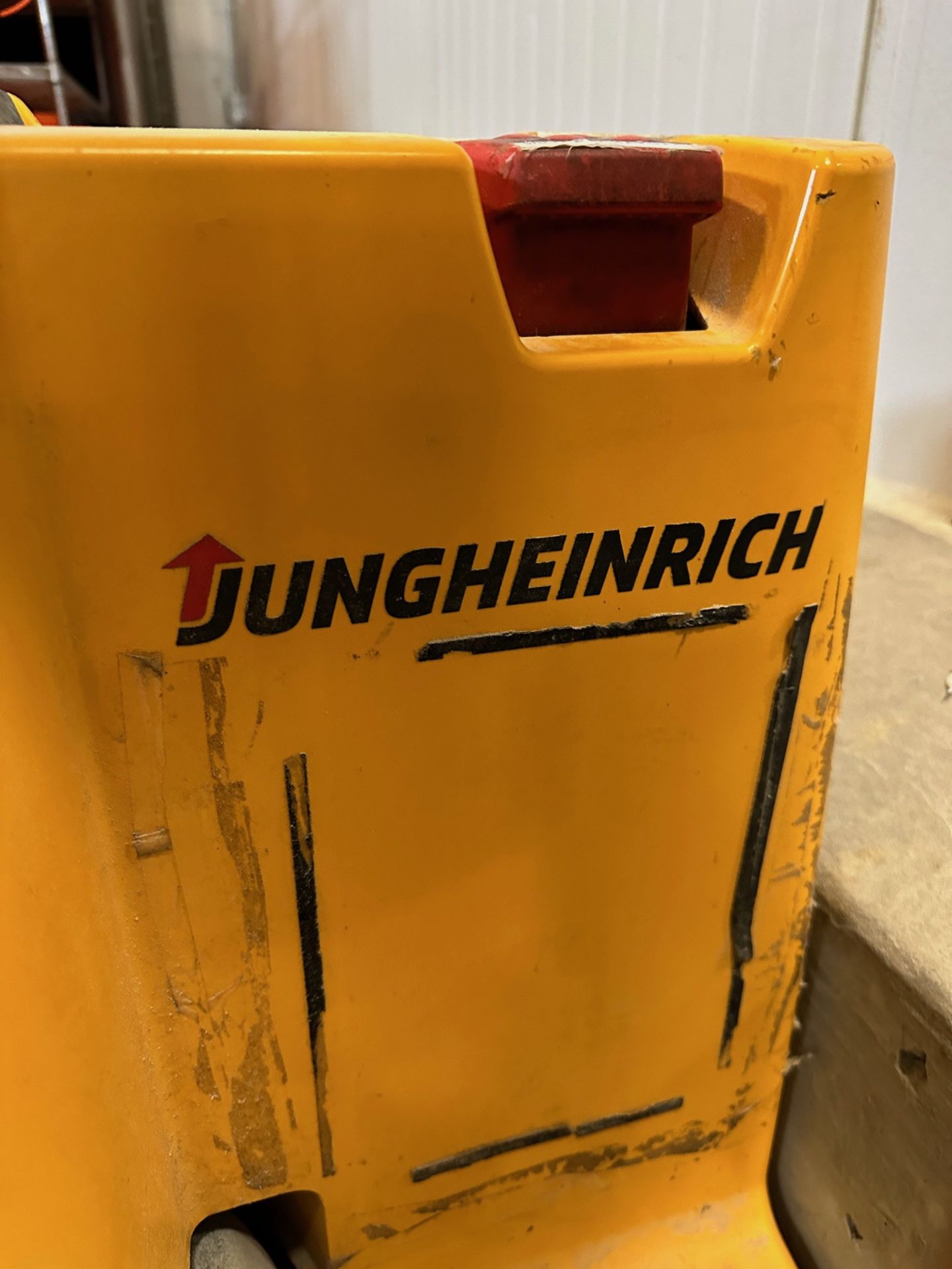 Jungheinrich EJE 120 24V Electric Walkie | Rig Fee $150 - Image 4 of 4