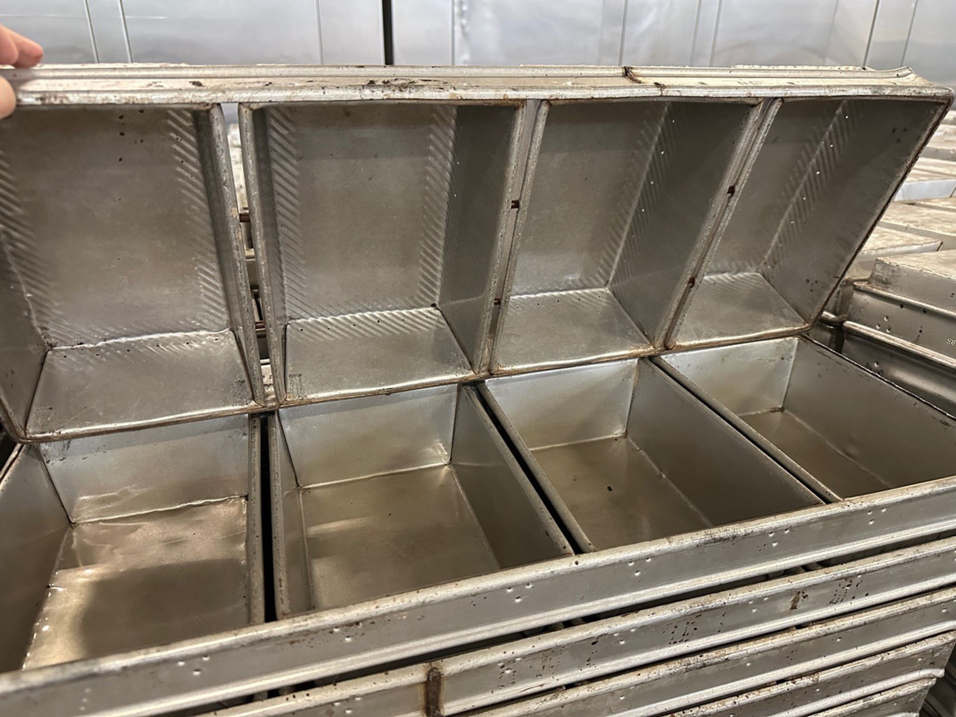 Approx. (182) 4-Loaf Bread Baking Pans on Heavy Duty Pan Cart (Approx. 9" x 25.5") | Rig Fee $50 - Image 2 of 2