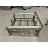 Stainless Steel Pallet Stand | Rig Fee $50