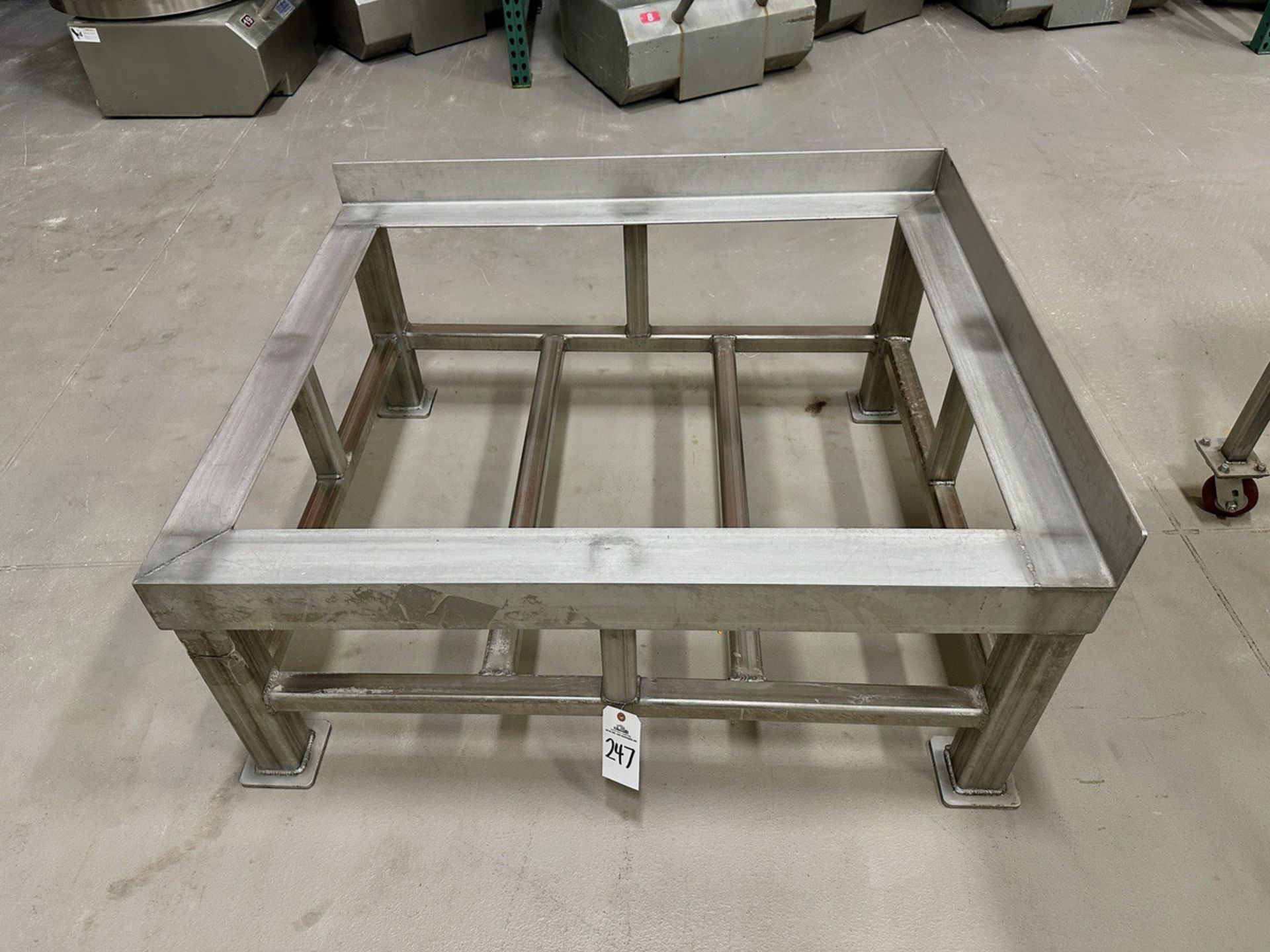 Stainless Steel Pallet Stand | Rig Fee $50