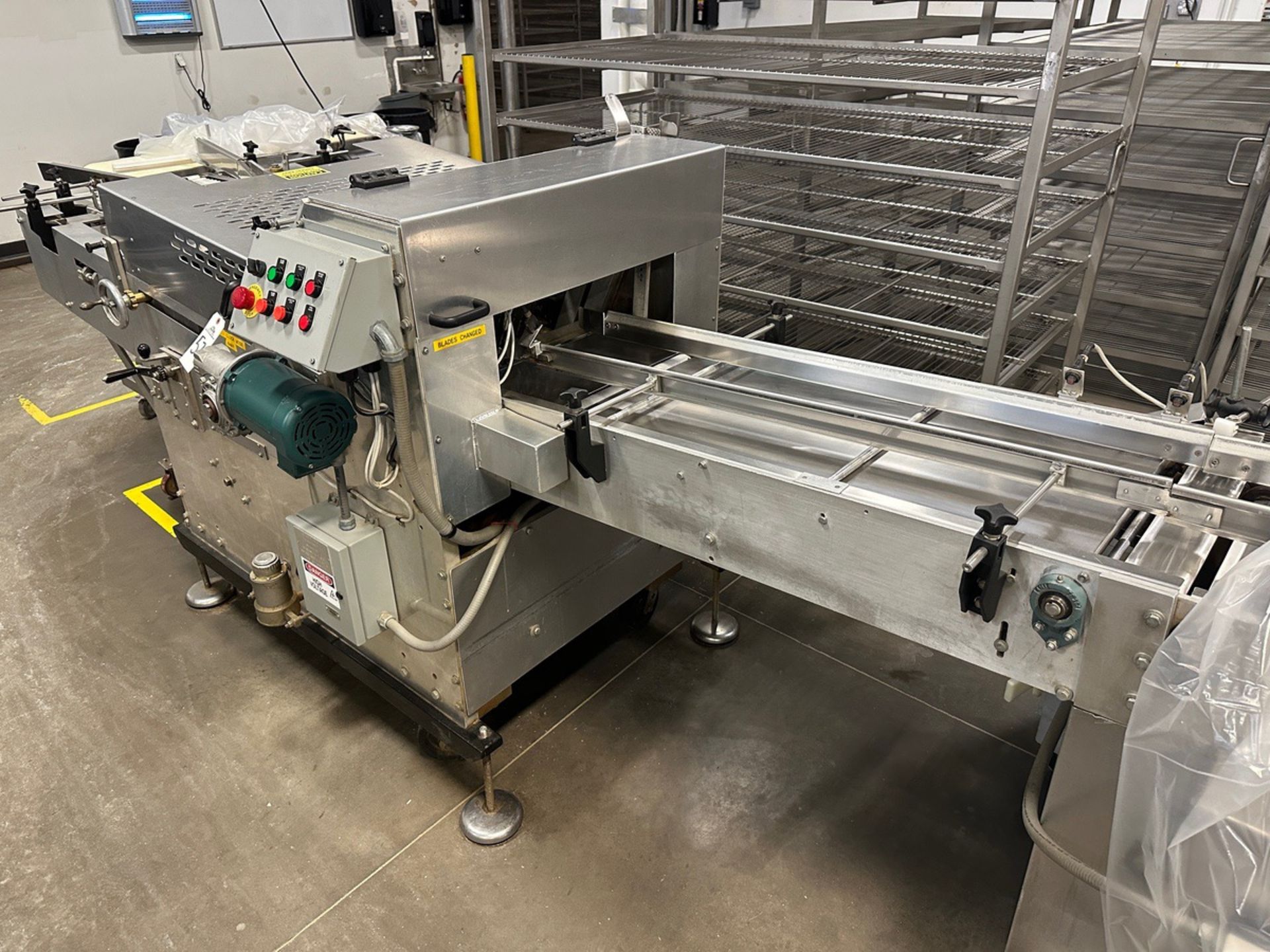 Bettendorf Standard Stainless Steel Bread Slicer | Rig Fee $500