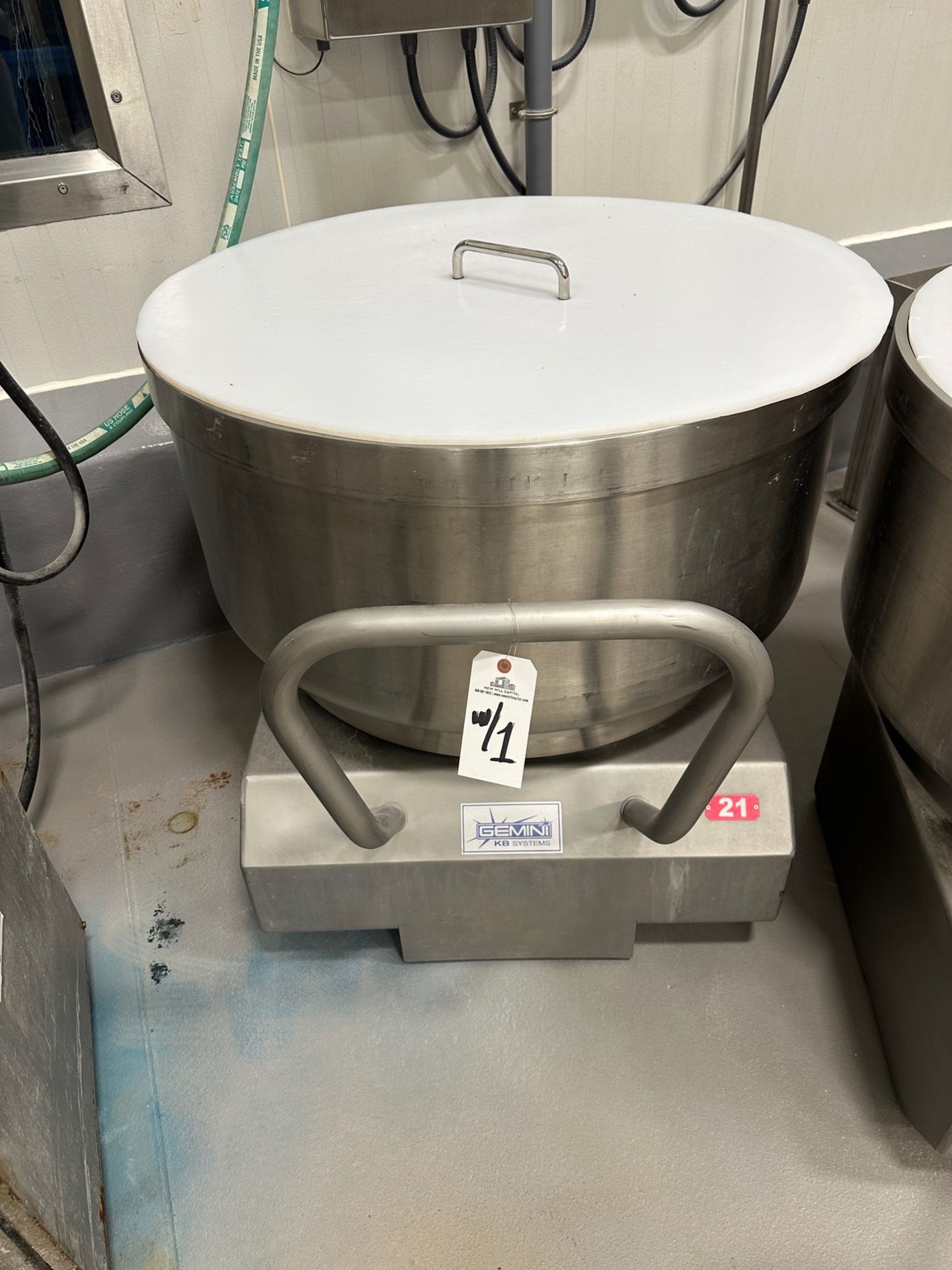 2013 Gemini Model ME 250 - 550 LB Capacity - Removable Bowl Mixer - S/N 13385 - Comes with 2 SS - Image 5 of 7