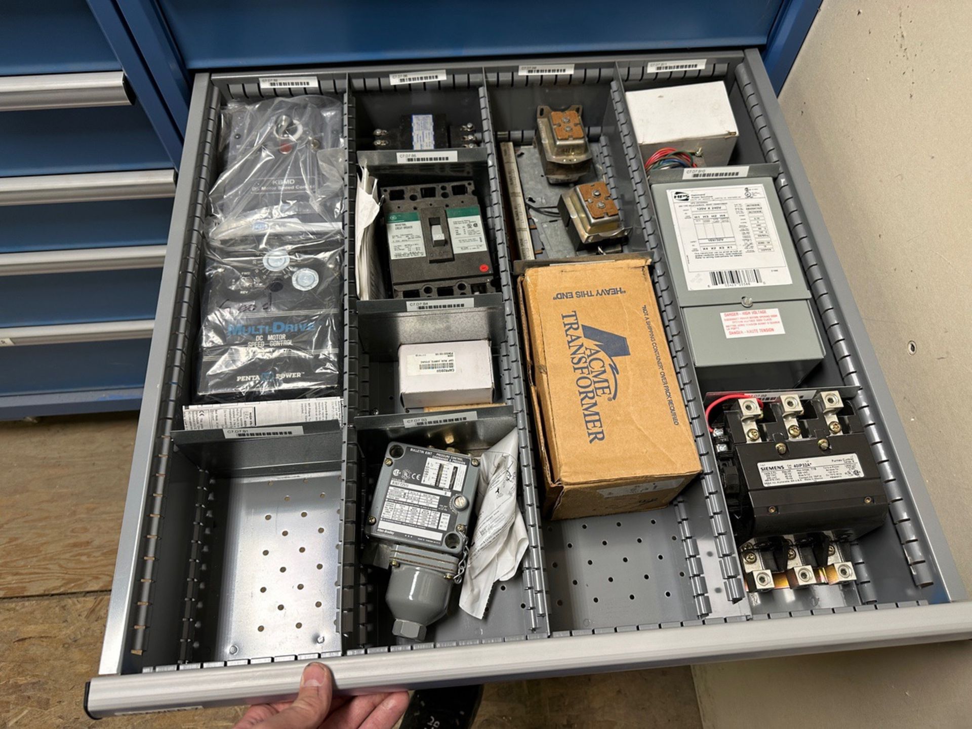 Contents of Lista Cabinet Drawers (Cabinet Not Included) (Tagged Lots 396-398) | Rig Fee $1200 or HC - Image 19 of 22