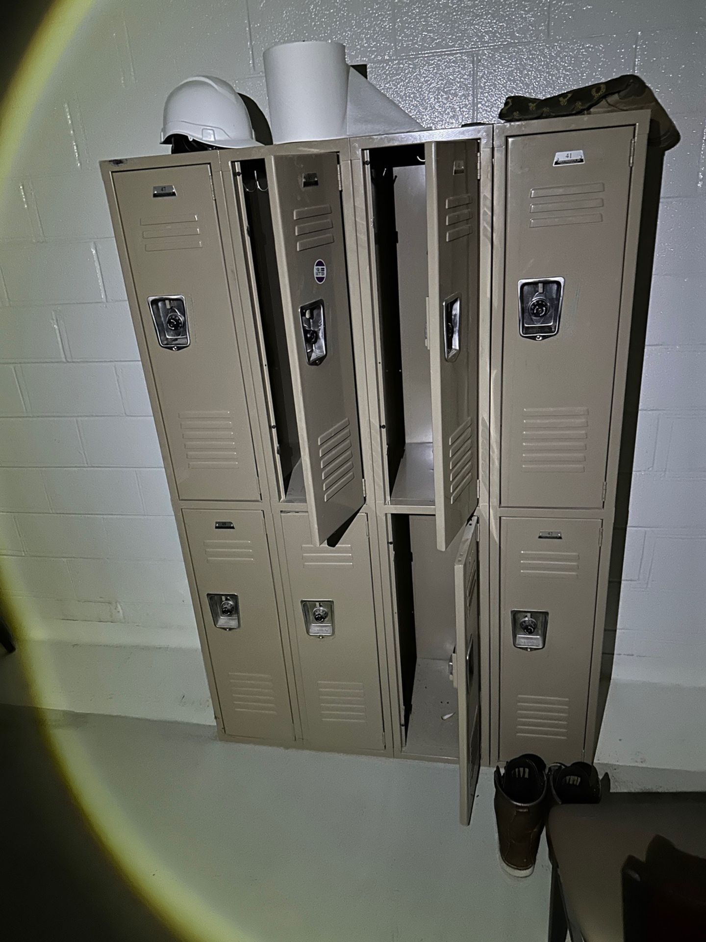 Lot of Employee Lockers | Rig Fee $50 - Image 2 of 5