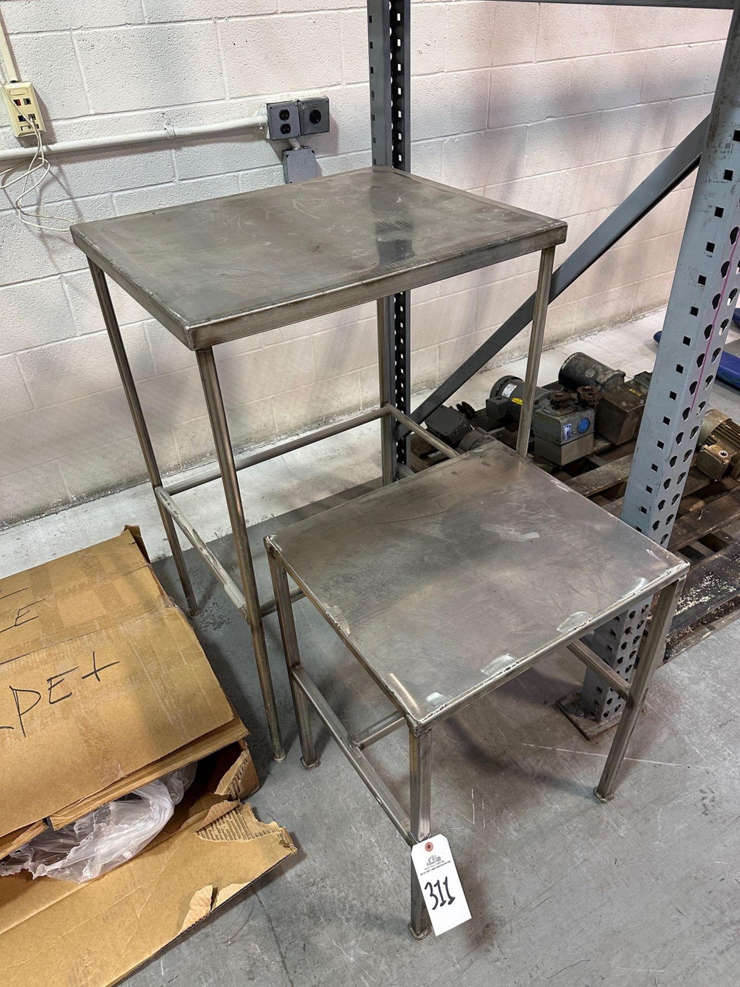 Lot of (2) Stainless Steel Tables (Approx. 19" x 22" and 24" x 30") | Rig Fee $35