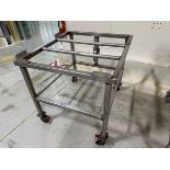 Stainless Steel Tote Stand with Hand Powered Tilting Jack