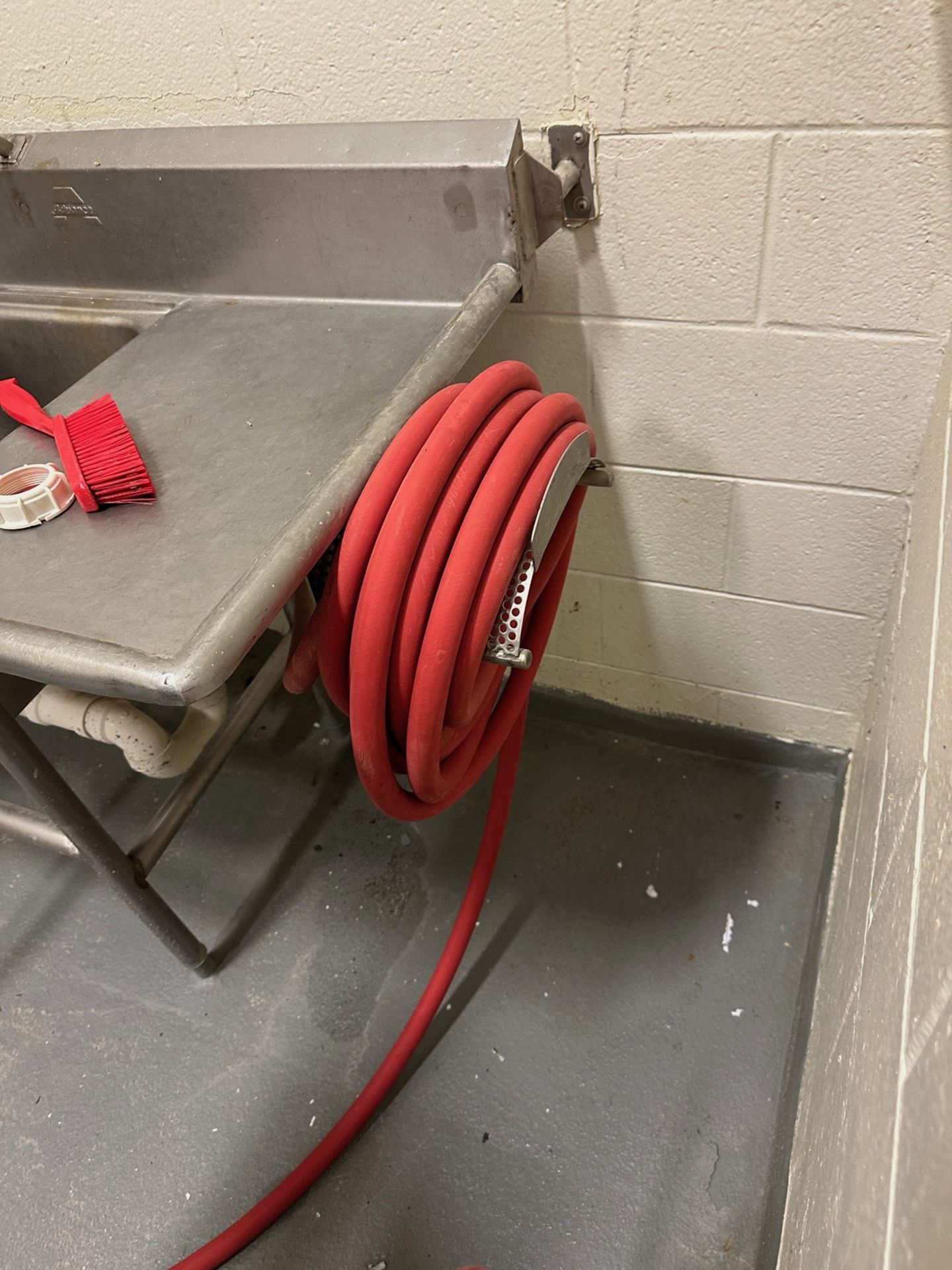 Lot of Chemical Foamers and Heavy Duty Hoses | Rig Fee $100 - Image 2 of 2