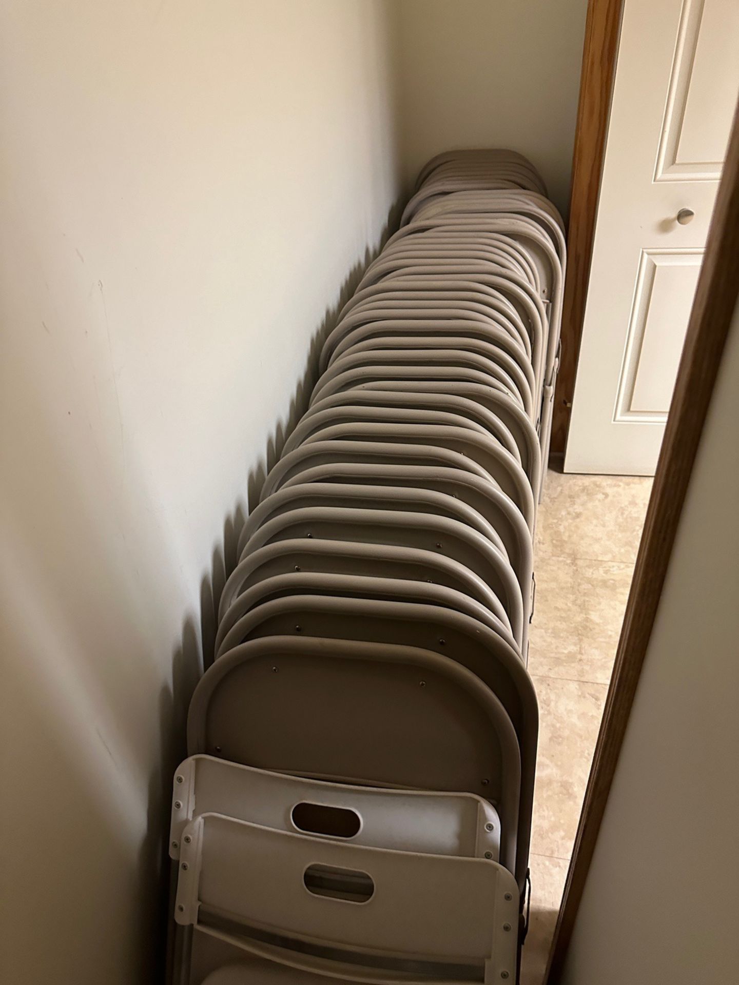 Lot of Contents of Break Room Including (44) Folding Chairs | Rig Fee $450 - Image 7 of 7