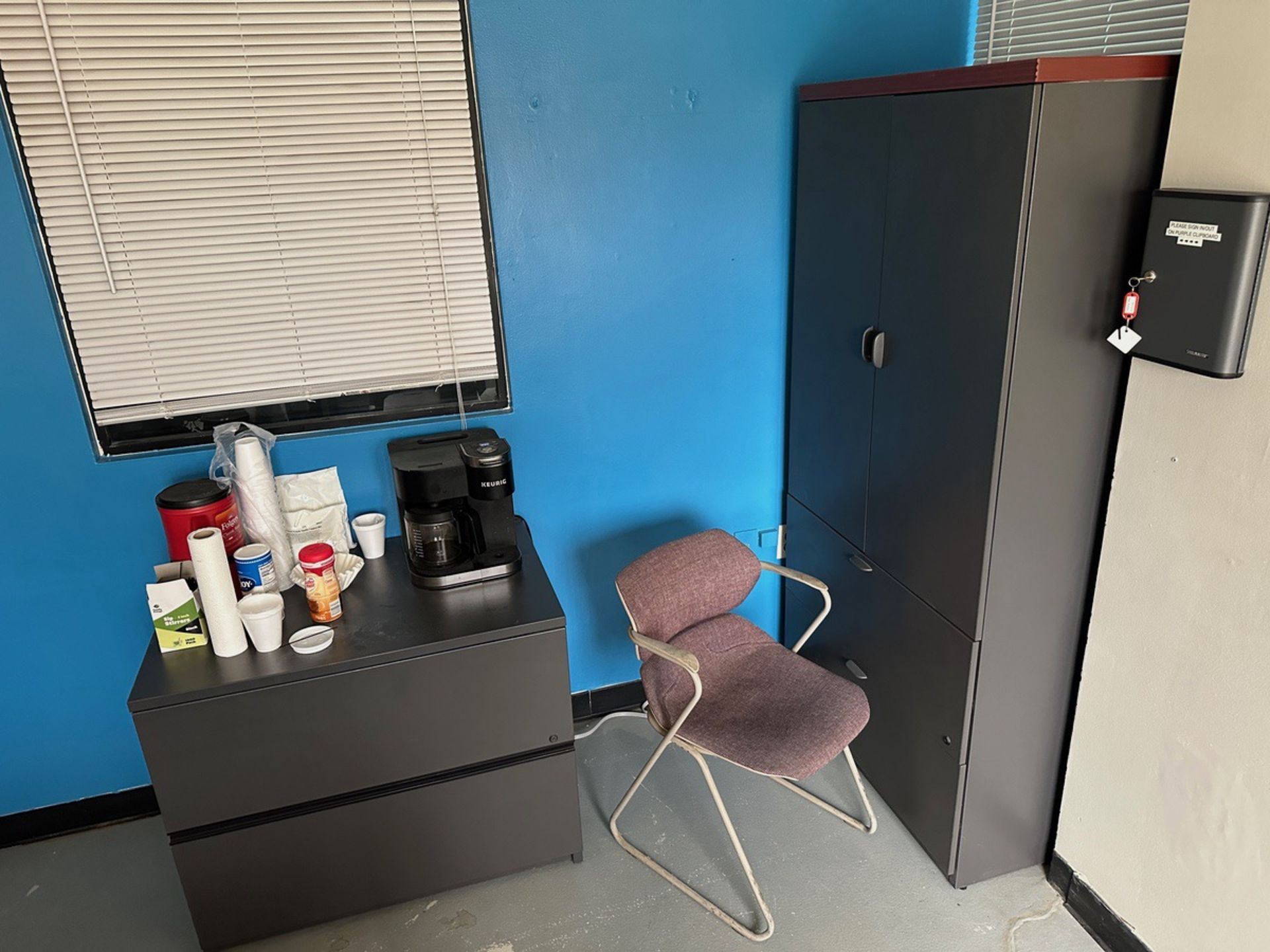 Lot of Office with Contents (No Electronics Included) | Rig Fee $300 - Image 2 of 2