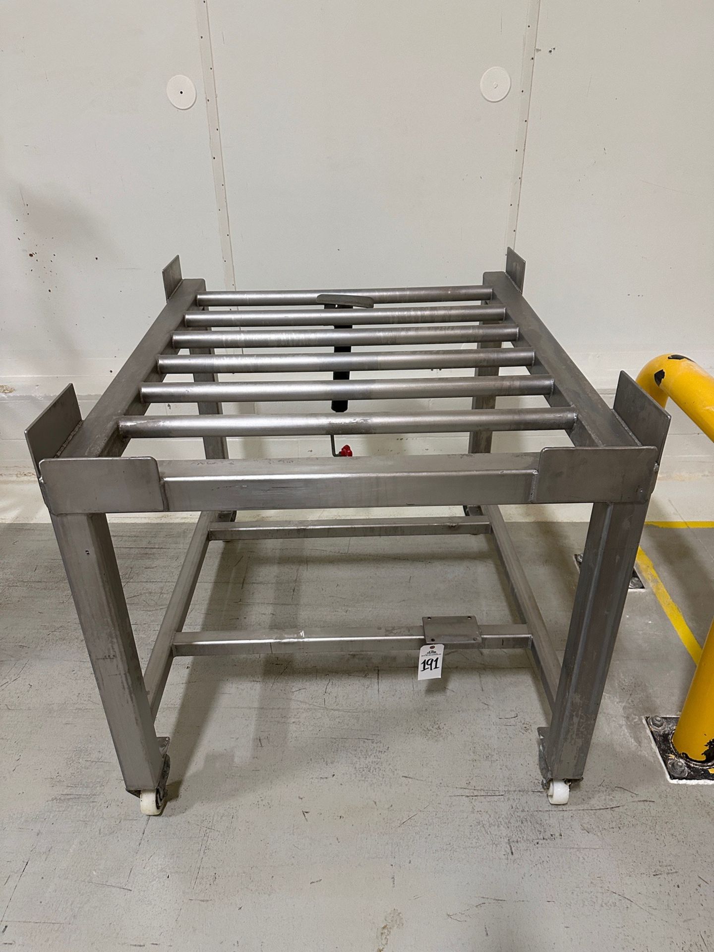 Stainless Steel Tote Stand with Hand Powered Tilting Jack | Rig Fee $25