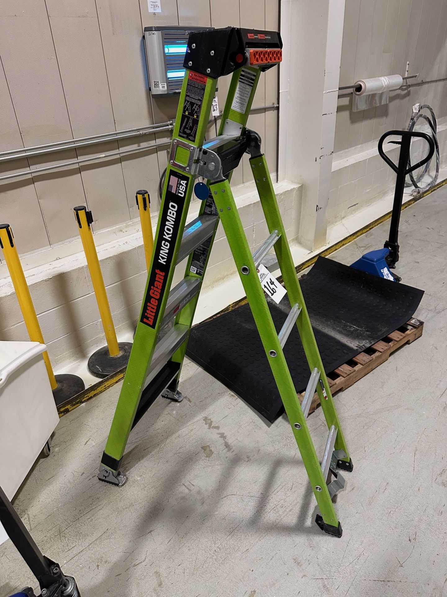 Little Giant 6-10 KING KOMBO 2.0 Ladder with 375 LB Capacity