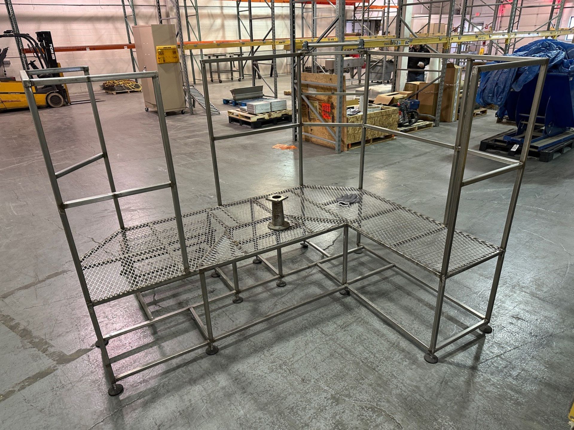 Stainless Steel Platform | Rig Fee $175 - Image 3 of 3