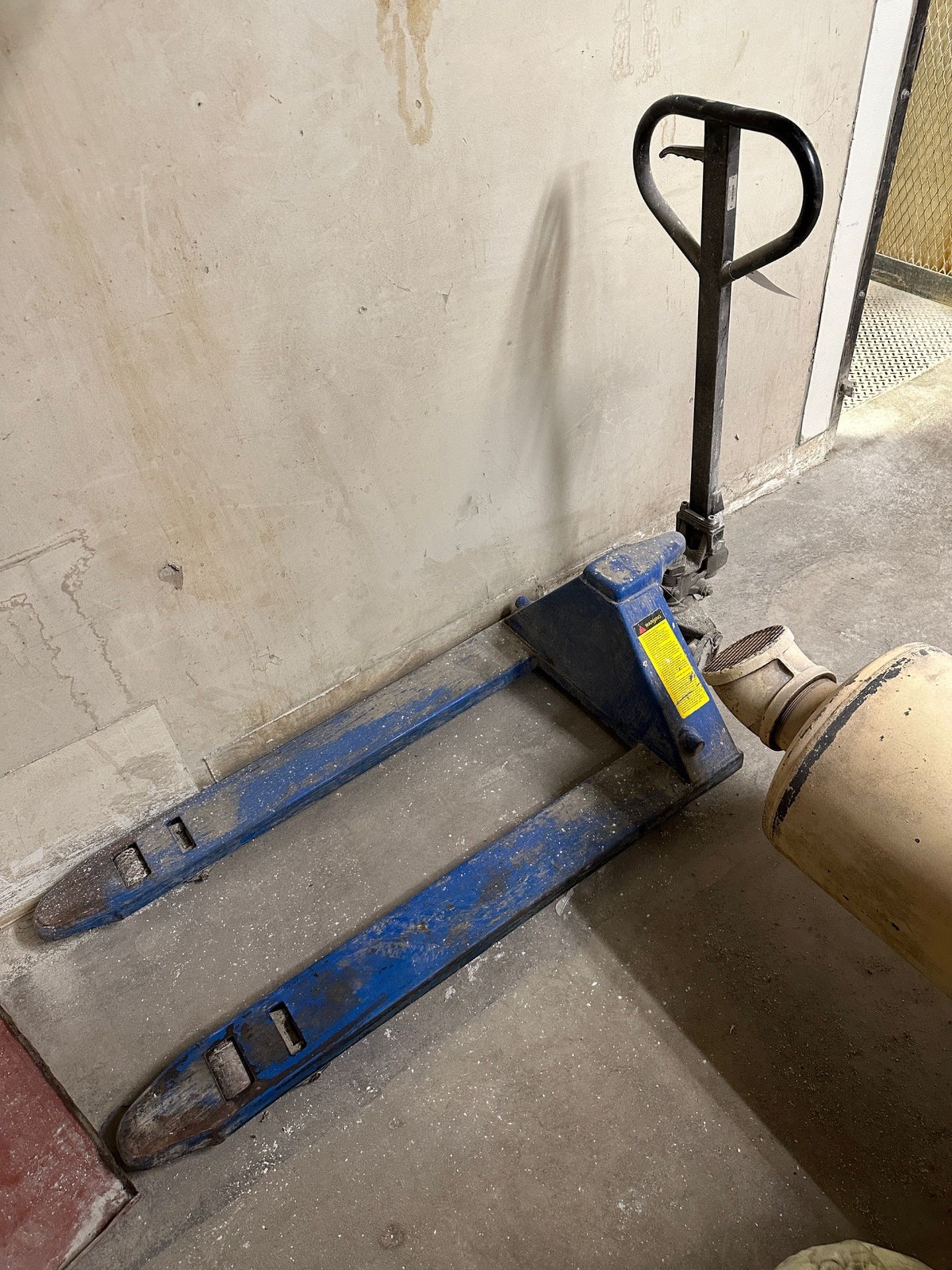 Pallet Jack | Rig Fee $20