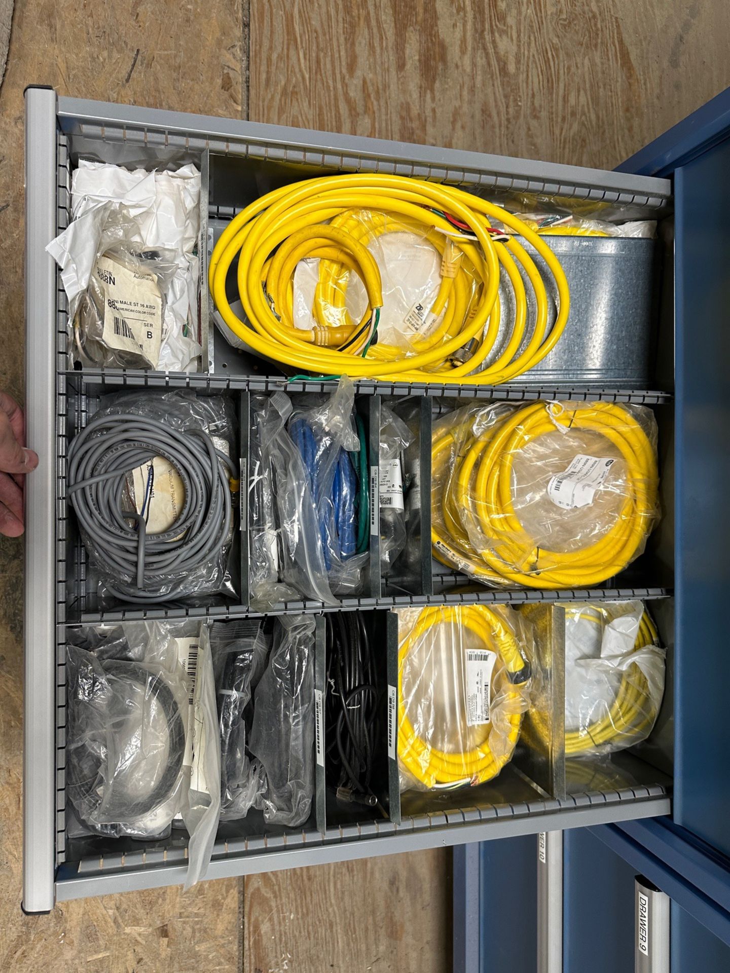 Contents of Lista Cabinet Drawers (Cabinet Not Included) (Tagged Lots 396-398) | Rig Fee $1200 or HC - Image 11 of 22