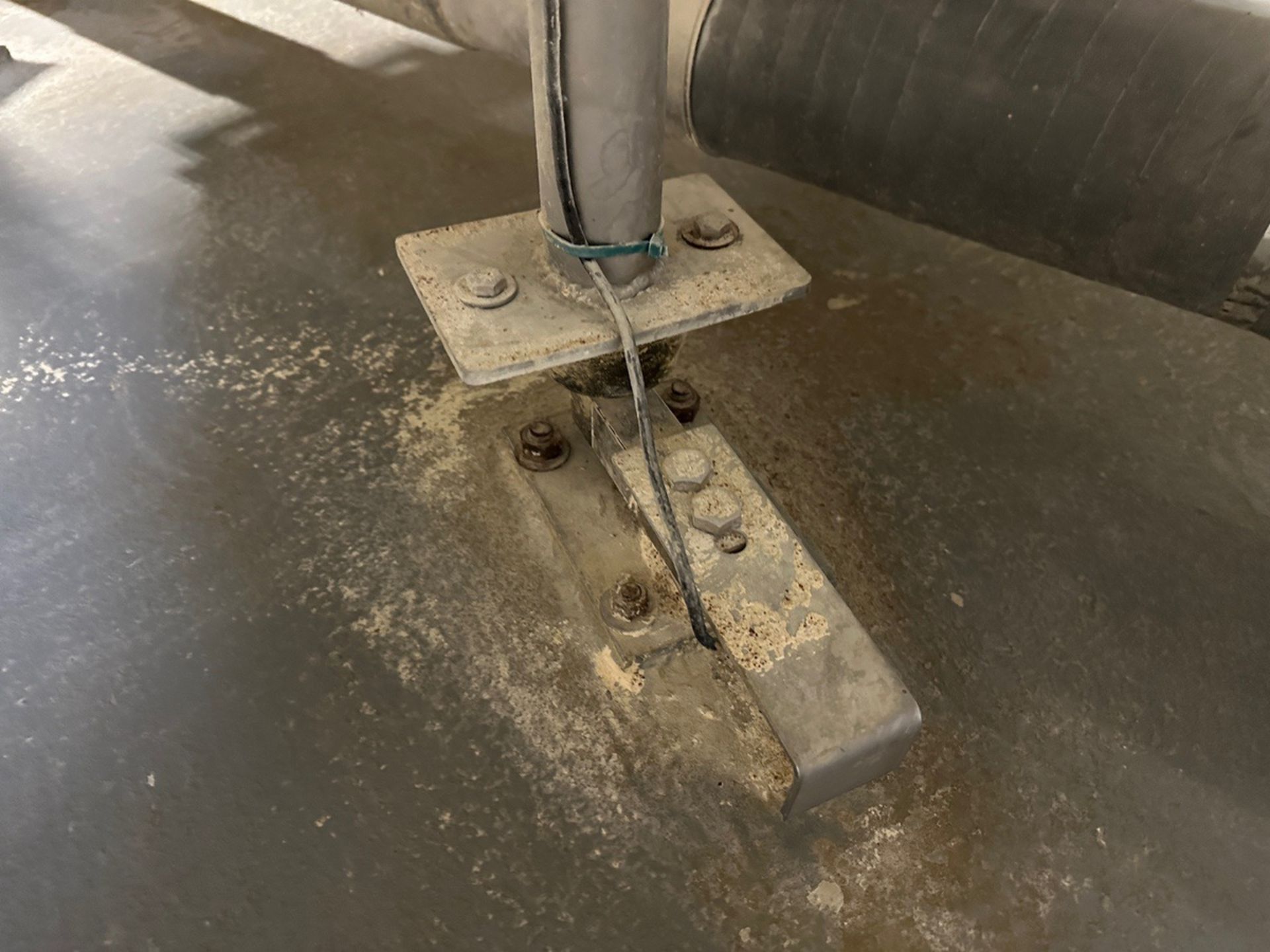 Shick Stainless Steel Hopper on Load Cells with Mettler Toledo DRO and Auger Drive | Rig Fee $500 - Image 5 of 5