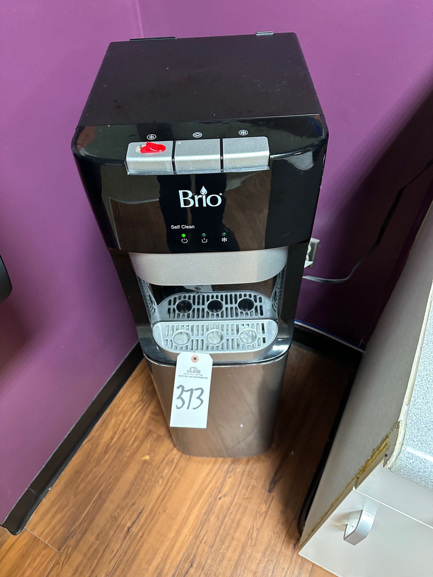 Brio Filtered Water Serving Station | Rig Fee $50