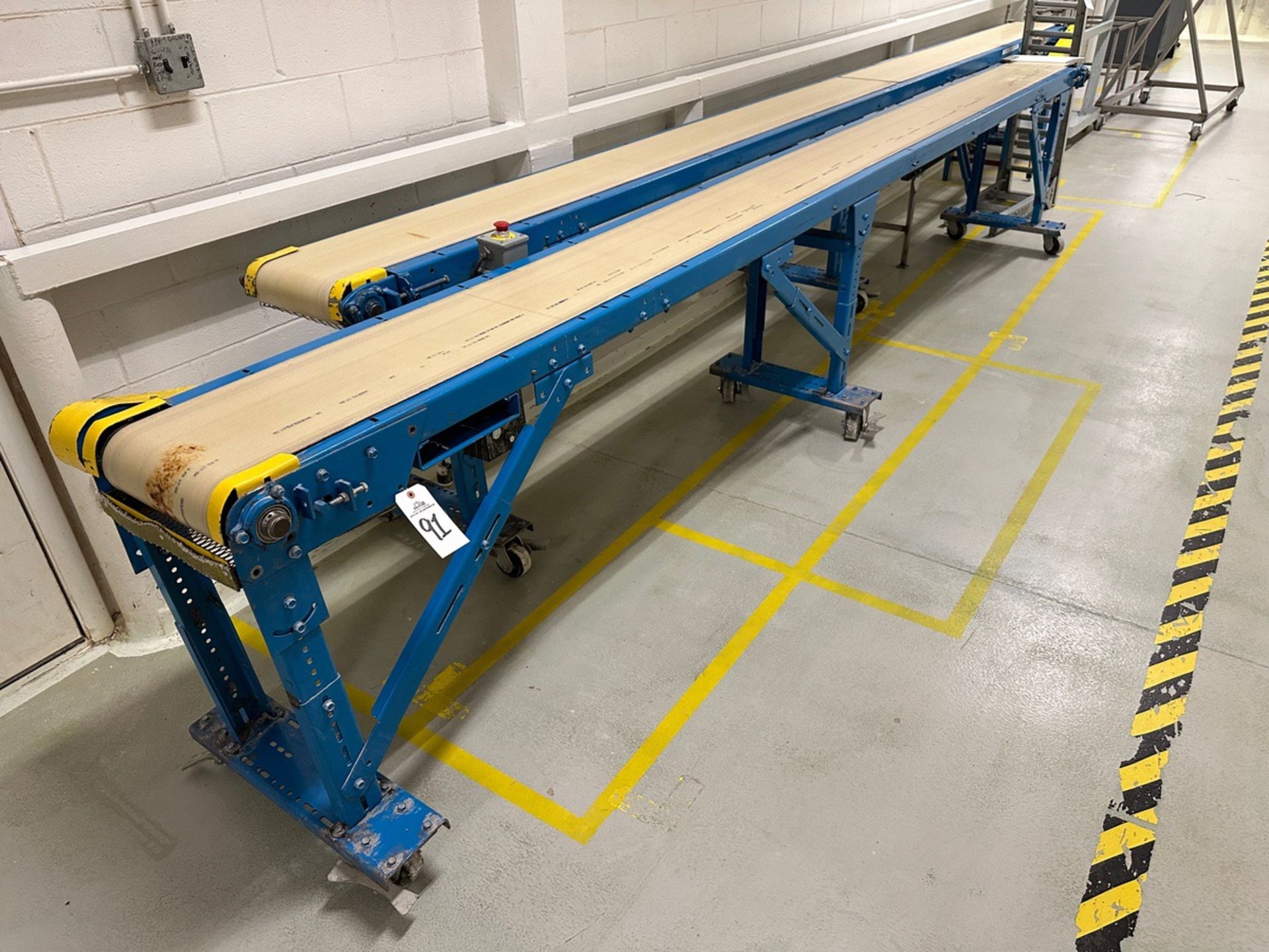 New London Belt Conveyor (Approx. 1' x 16')