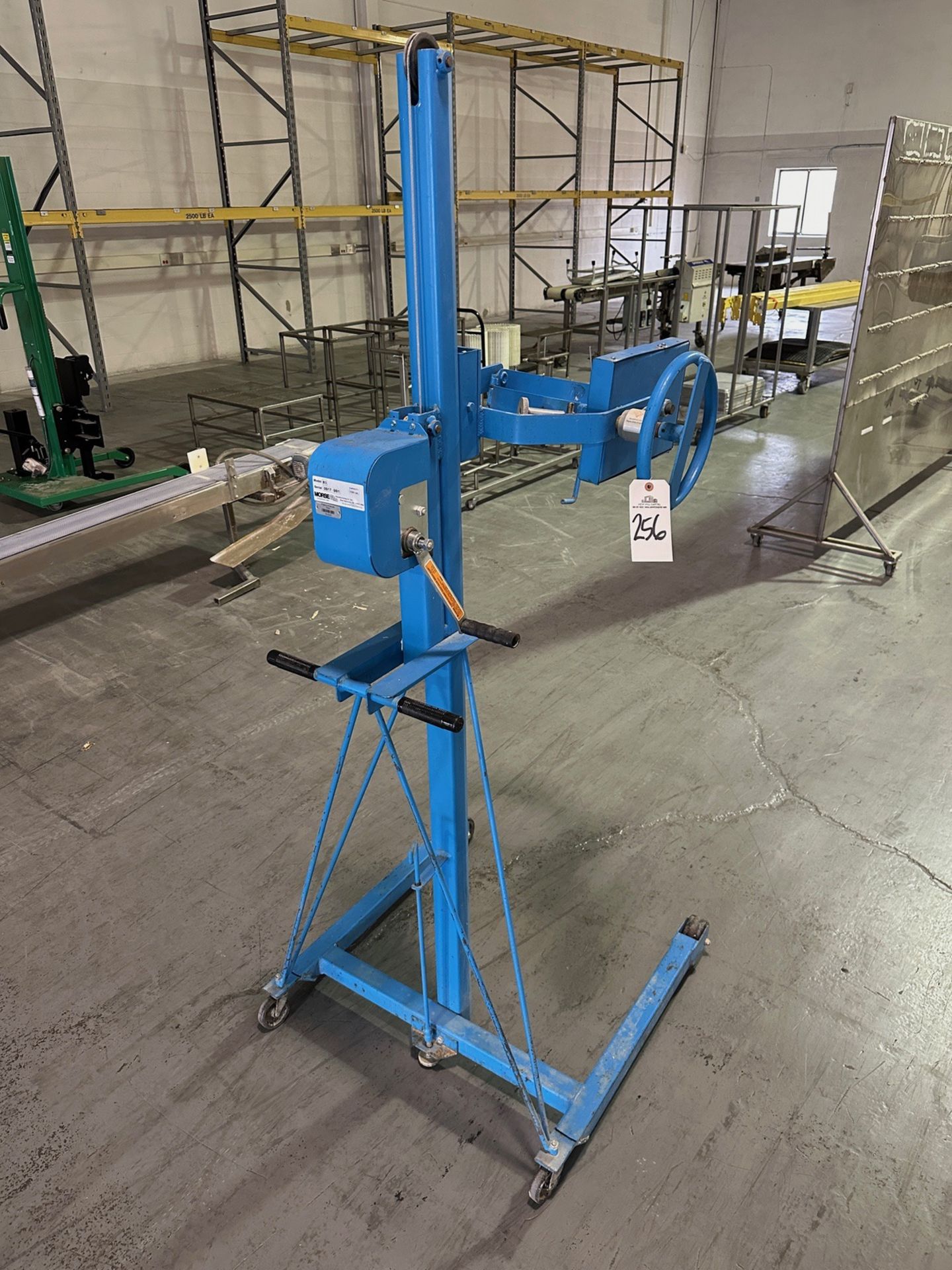 Morse Model 83 Manual 5-Gallon Lift with 150 LB Capacity | Rig Fee $75