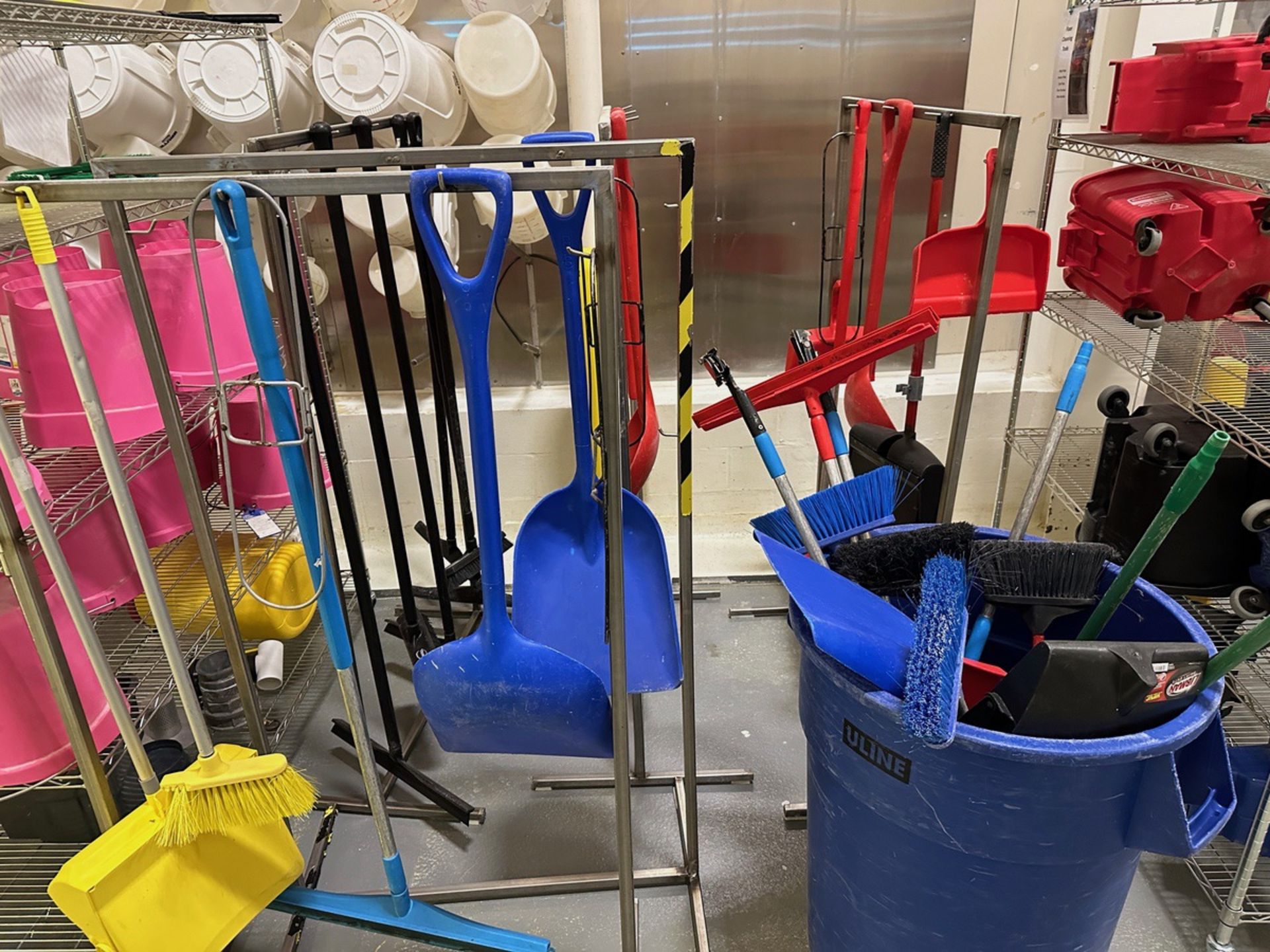 Lot of Janitorial Supplies with Wire Shelving Units | Rig Fee $350 - Image 6 of 8