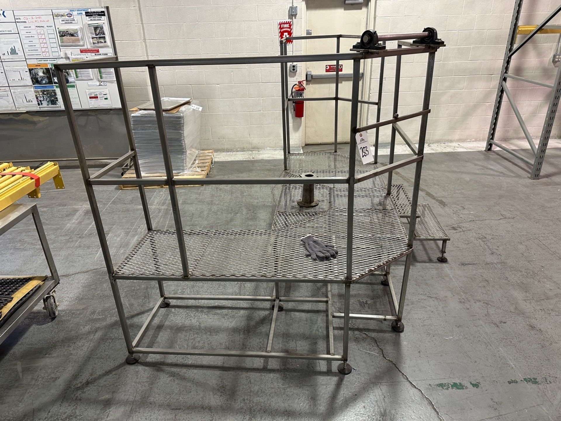 Stainless Steel Platform | Rig Fee $175