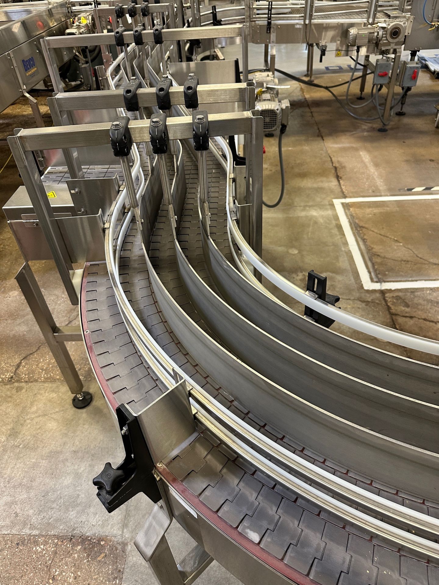Bevco Conveyor over Stainless Steel Frame (Approx. (5) 3.25" Belts x 25' to Laning | Rig Fee $750 - Image 4 of 6