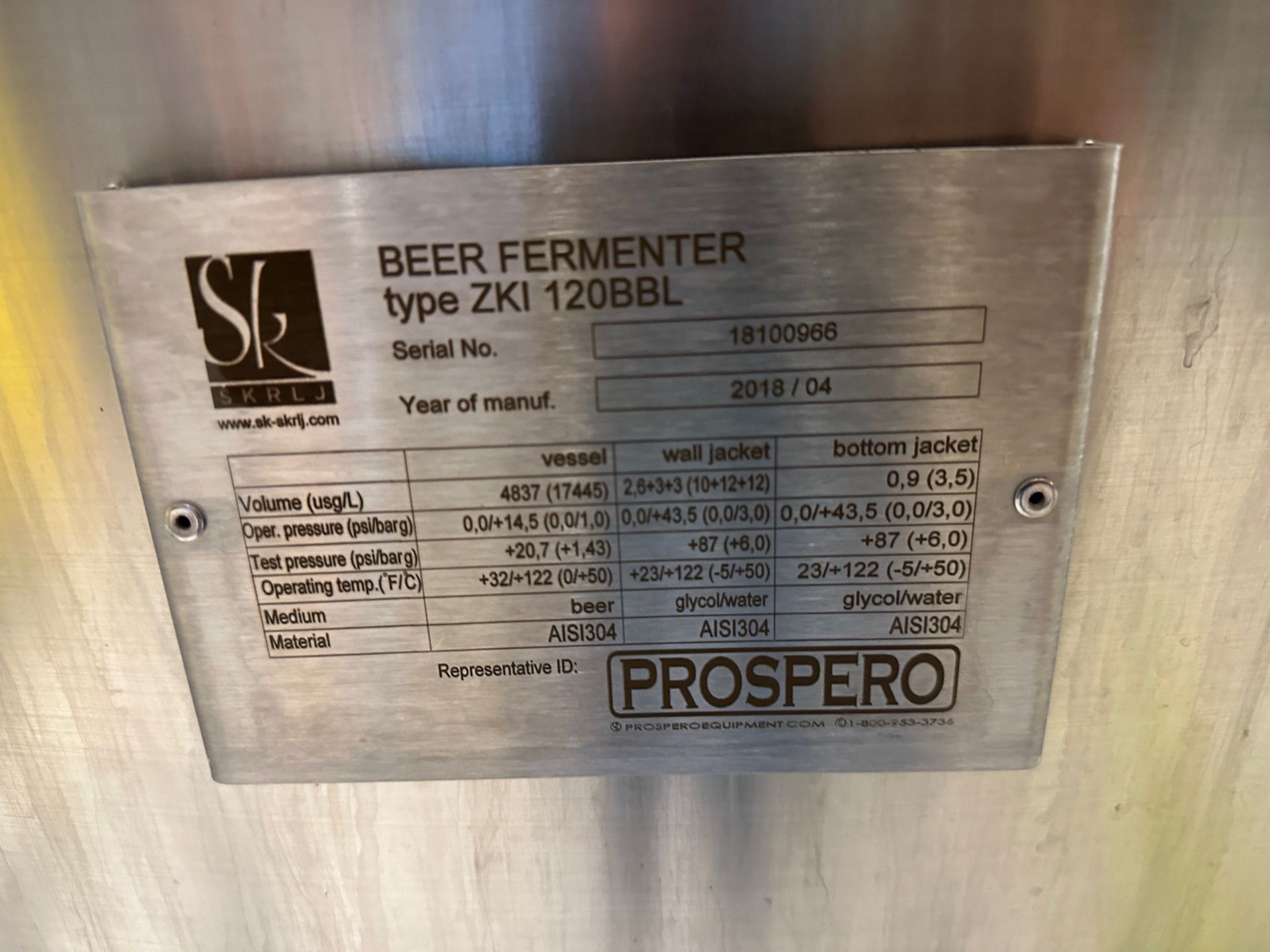 (1 of 2) 2018 Prospero 120 BBL FV / 148.6 BBL or 4,600 Gal Max Capaacity Jacketed Stainless Steel FV - Image 3 of 4