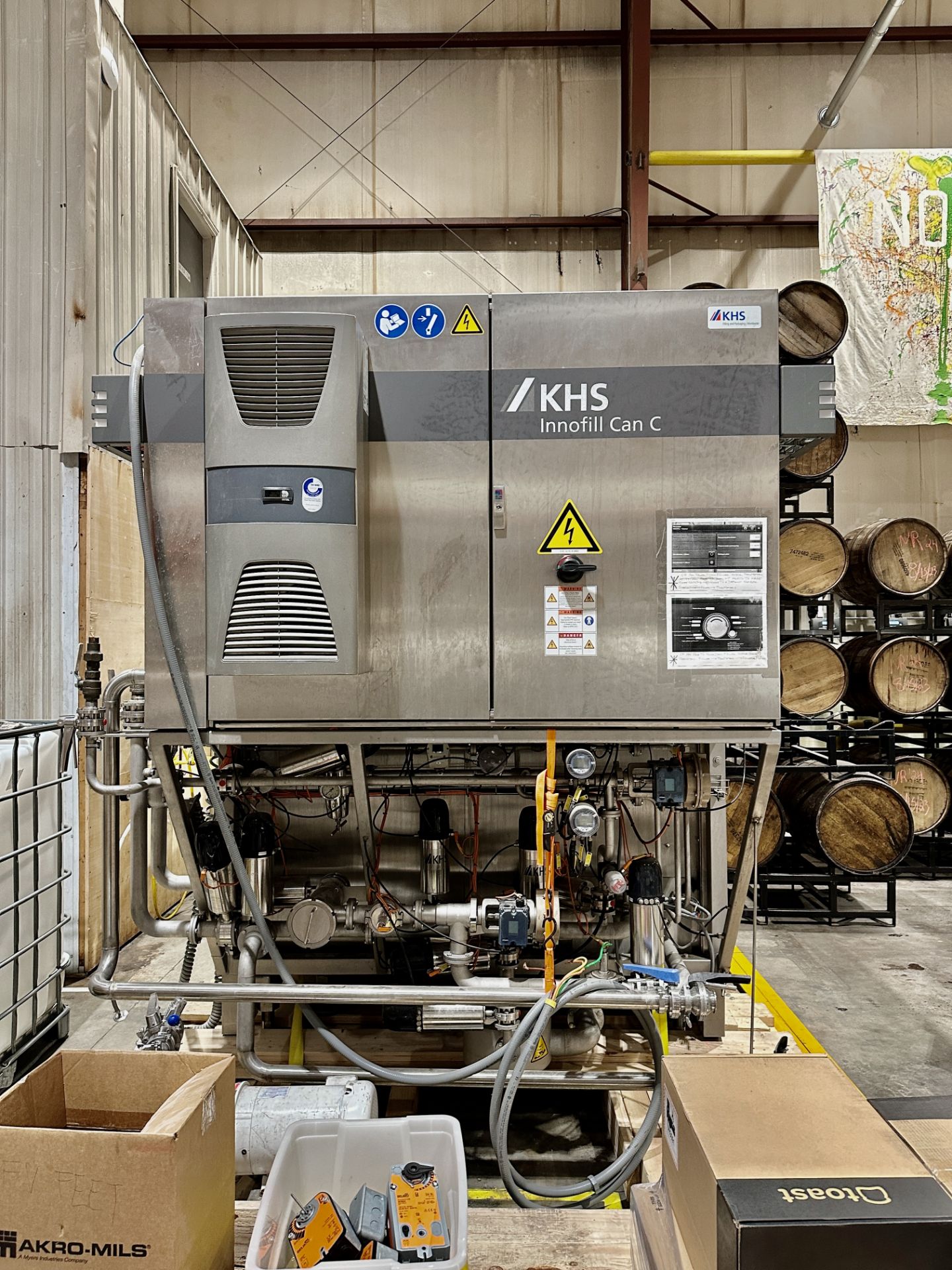 2019 KHS Innofill Can C Micro 18-Head Can Filler & 4-Head Seamer, Set for Sleek Cans, S/N: 10343324 - Image 4 of 21