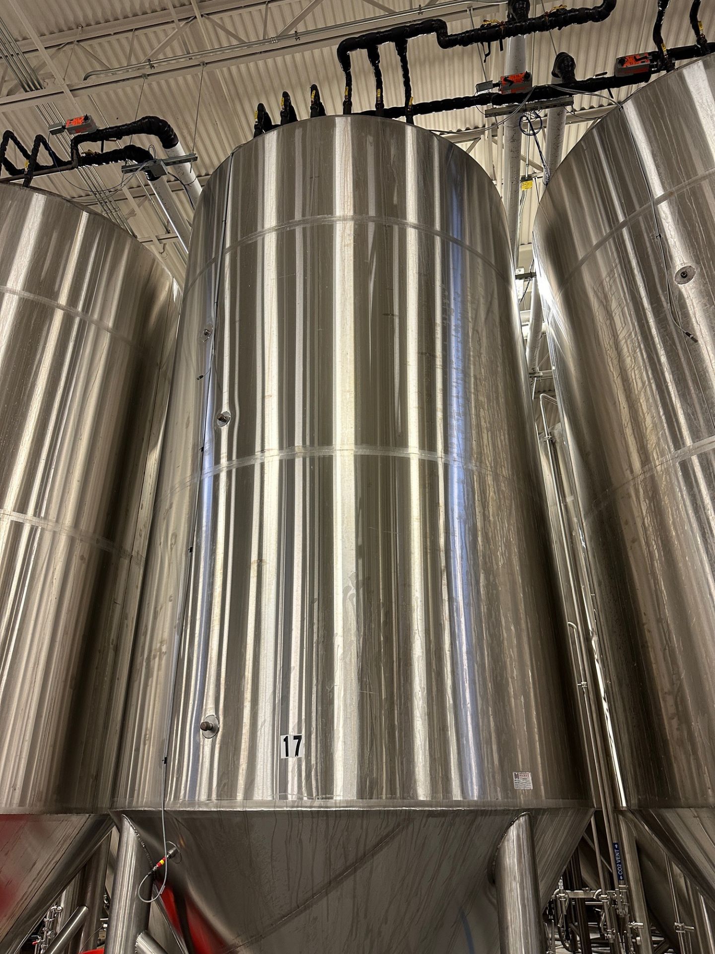 (1 of 8) 2020 Marks 132 BBL FV / 175 BBL or 5400 Gal Max Capacity Fermentation Tank | Rig Fee $2620 - Image 3 of 4