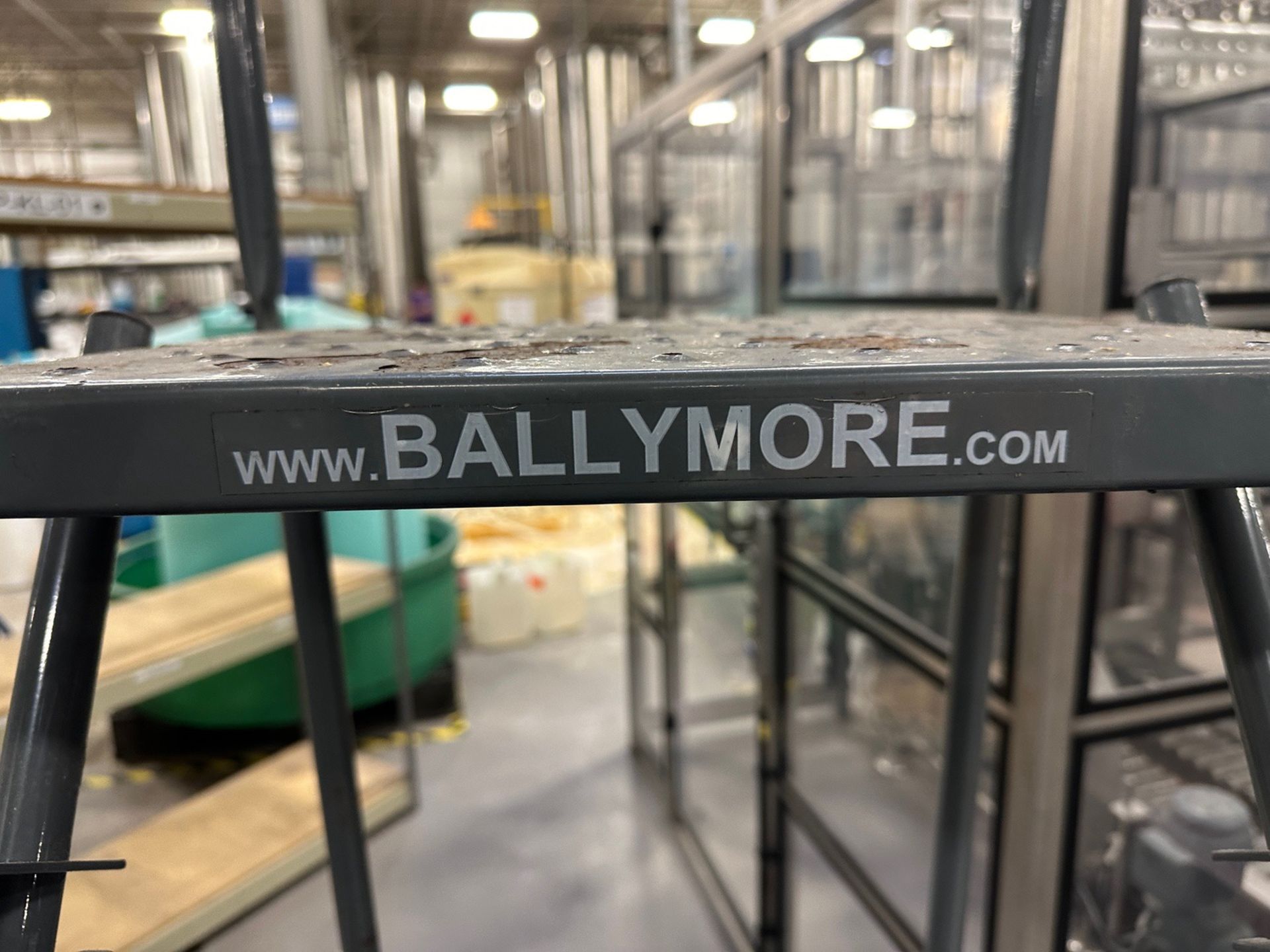 Ballymore Rolling Staircase with 450 LB Capacity (Approx. 5') | Rig Fee $50 - Image 2 of 3