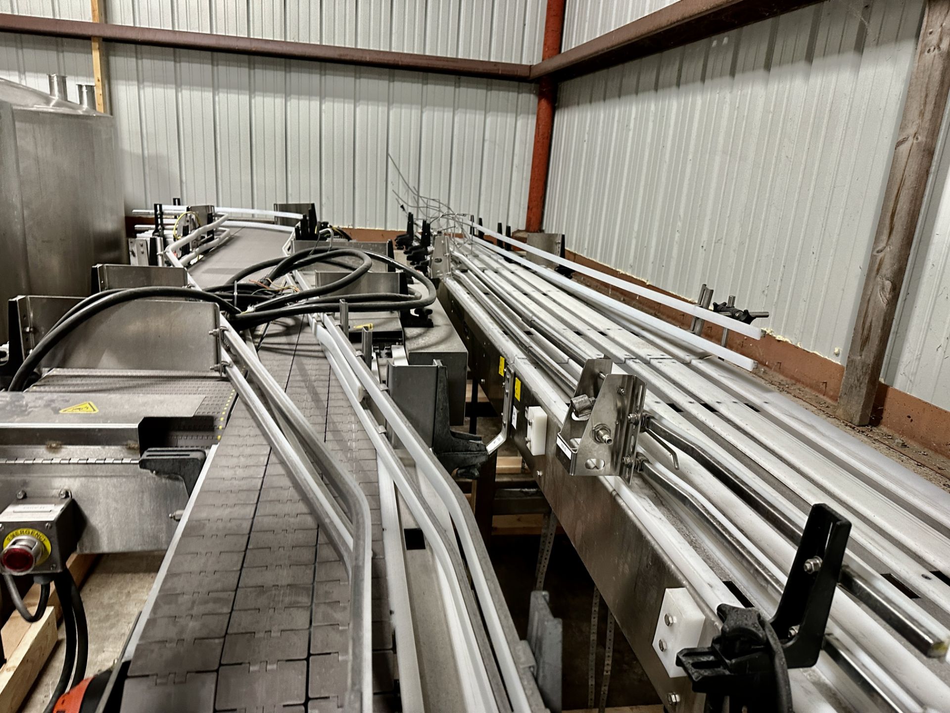 Can Conveyor from the 2019 KHS Innofill Micro Filling Line | Rig Fee $3500 - Image 4 of 9