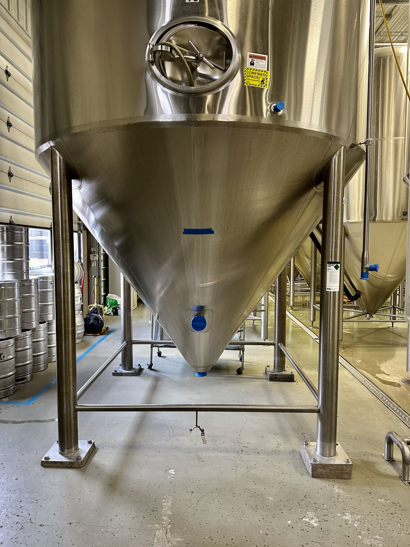 2015 NSI 150 BBL FV or 5,500 Gal Max Capacity Jacketed Fermentation Tank, Glycol Jacketed - Image 2 of 9