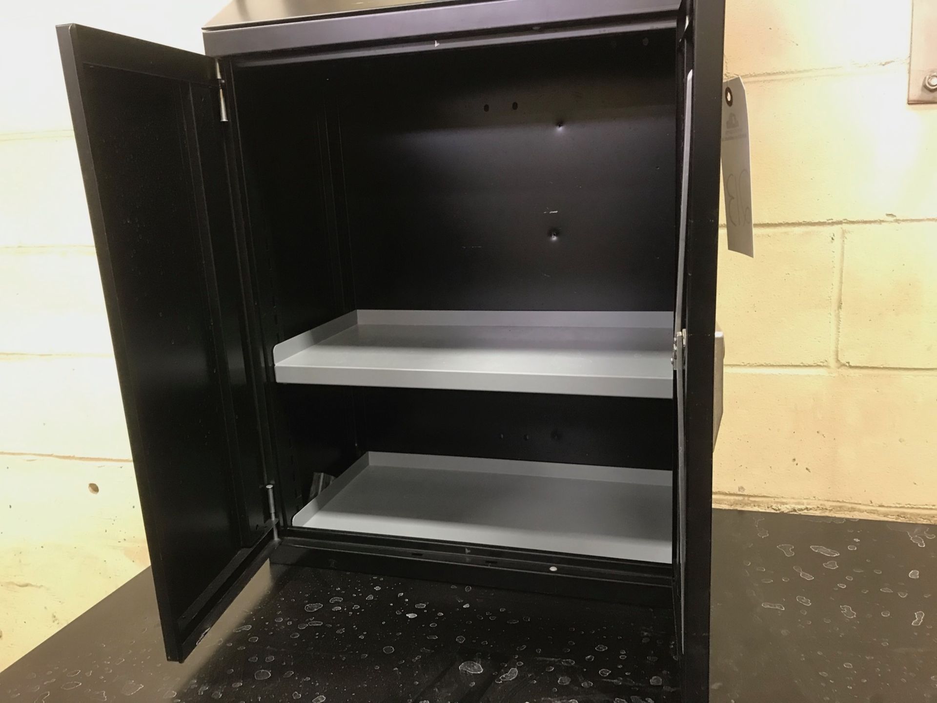 Lista Steel Cabinet, Wall mount, 22"x12"x34"T - Image 2 of 3