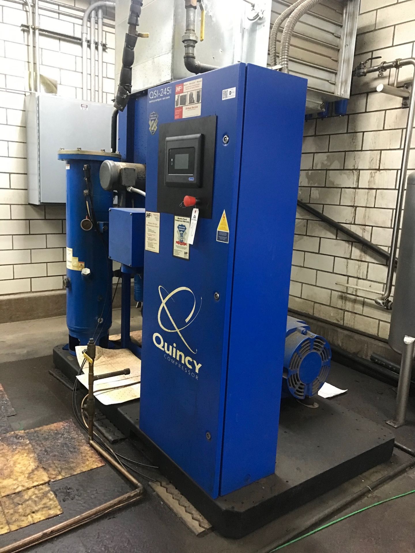 Quincy Screw Type Air Compressor, 50hp, Air Cooled, Skid Mounted, QSI-245I