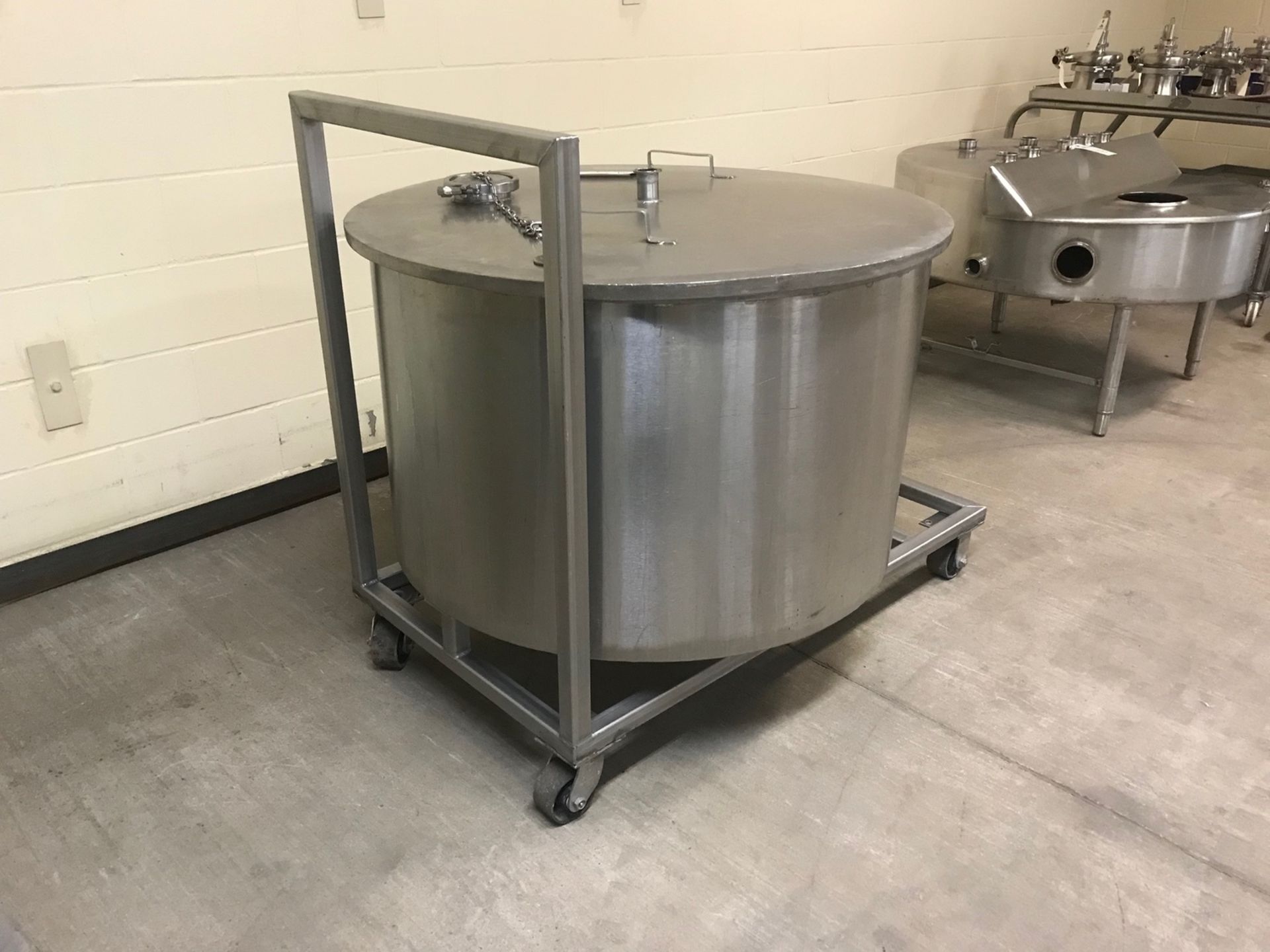 Portable Transfer Tank, 100 Gallons with 1/2HP, Stainless SteelCentrifugal Pump - Image 2 of 3