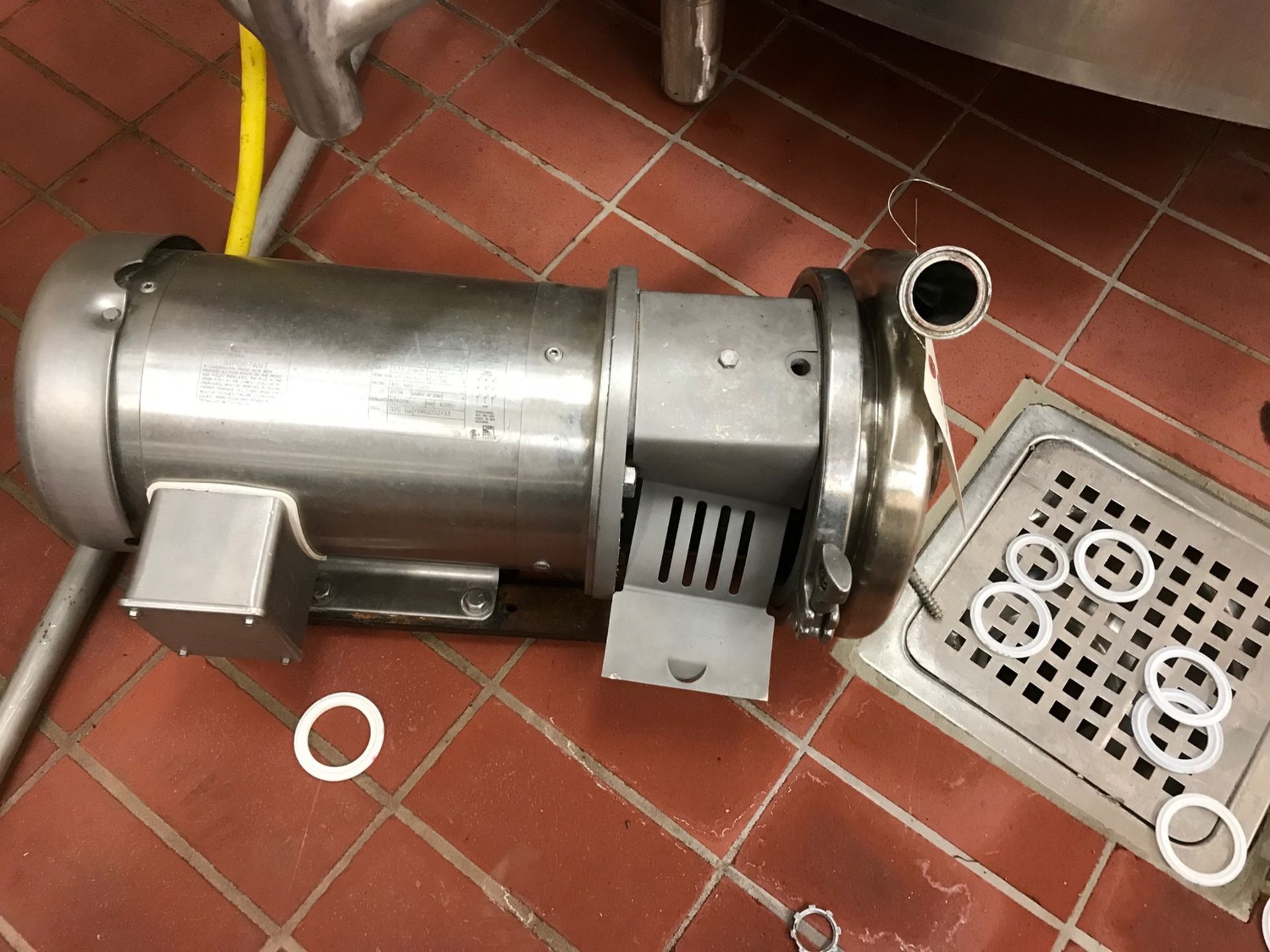 Stainless Steel Centrifugal Pump with Stainless Steel Motor, 2" inlet, 1.5" outlet - Image 2 of 3