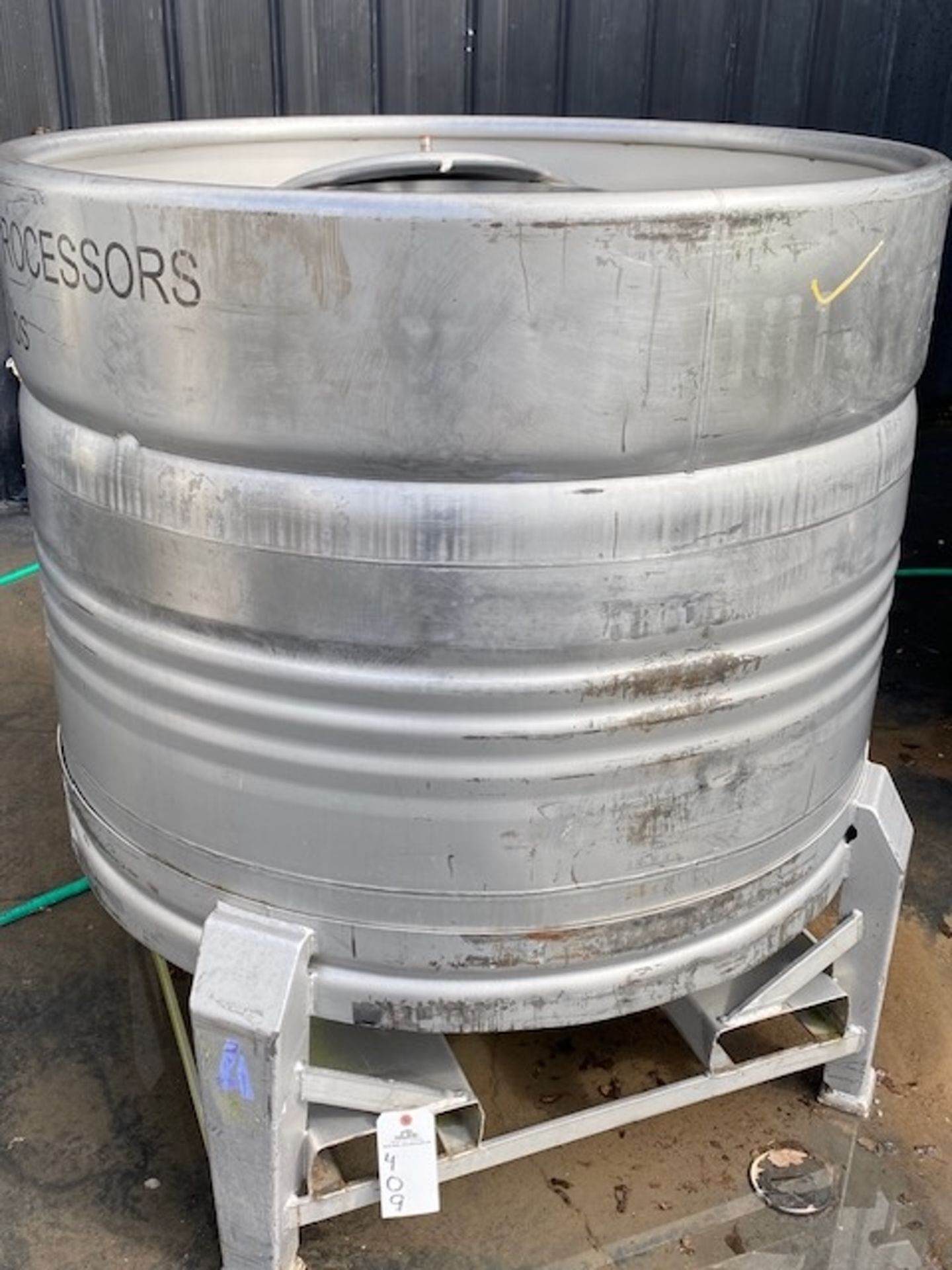 Upon AG Container Systems, 200 Gallon Stainless Steel Dome Top, Cone Bottom Single Shell Pressure - Image 2 of 3